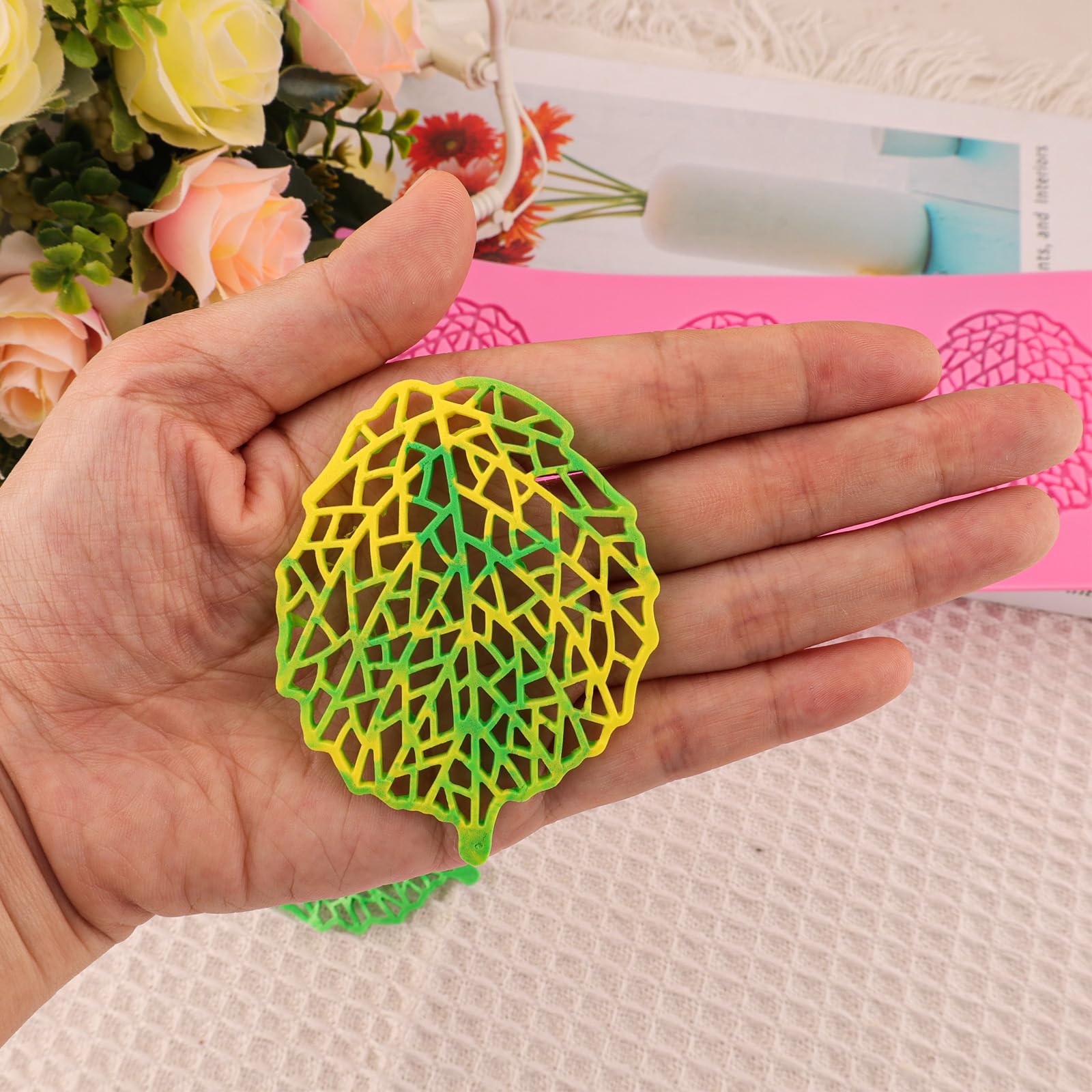 Hollow Silicone Mold 3D Leaf Silicone Candy Mold Round Leaf Shaped Lace Mat For Cake Decorating Chocolate Fondant Tuille Paste P