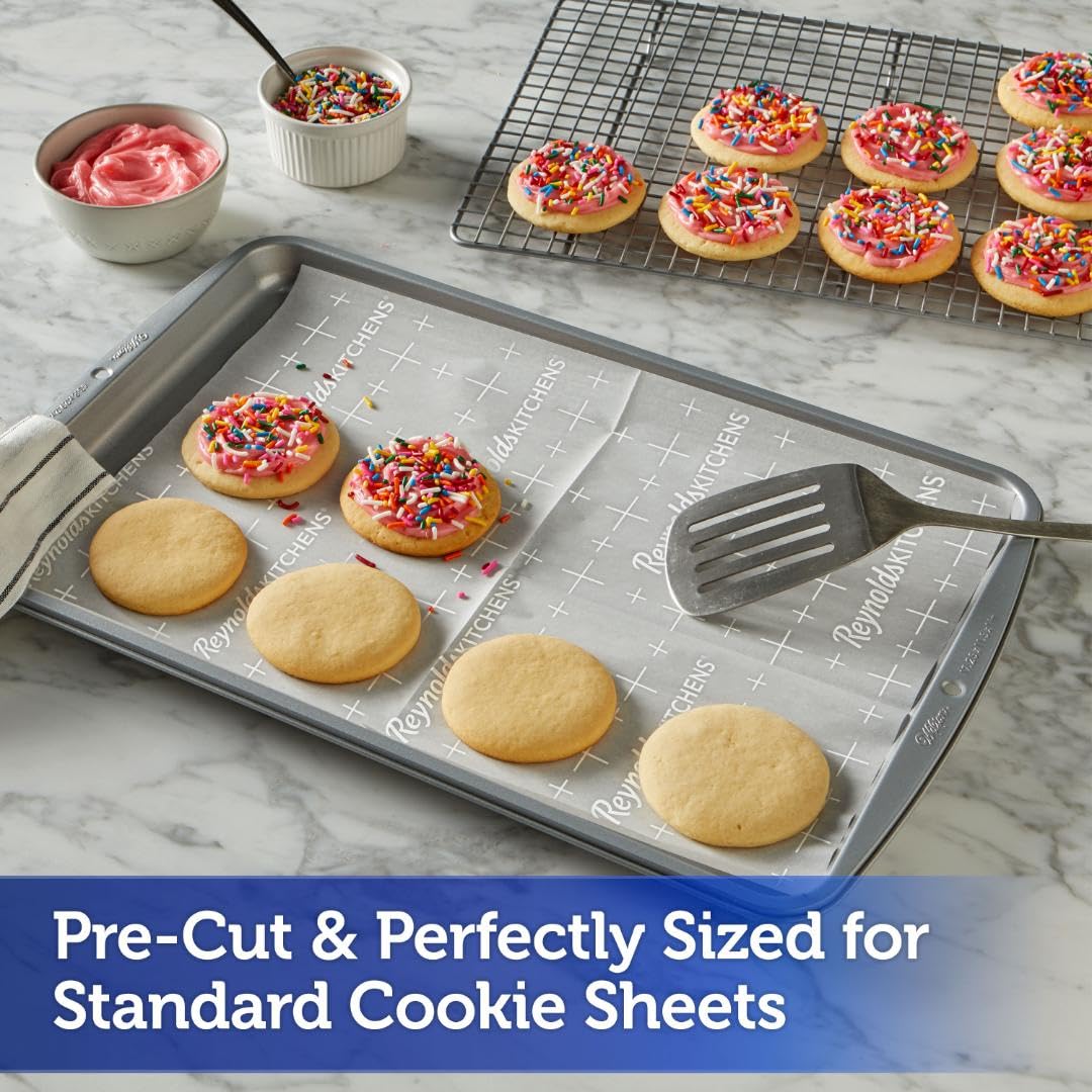 Reynolds Kitchens Cookie Baking Sheets, Pre-Cut Parchment Paper, 22 Sheets (Pack Of 1)