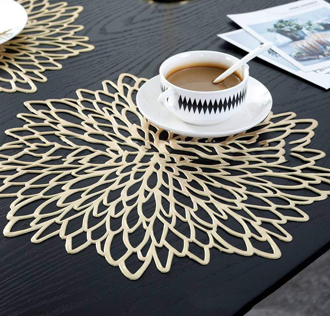 12 Pcs Flower Placemats Vinyl Hollow Placemat Round Dining Mat Decorative Table Mats Non-Slip Heat Insulation Gold Philopack
