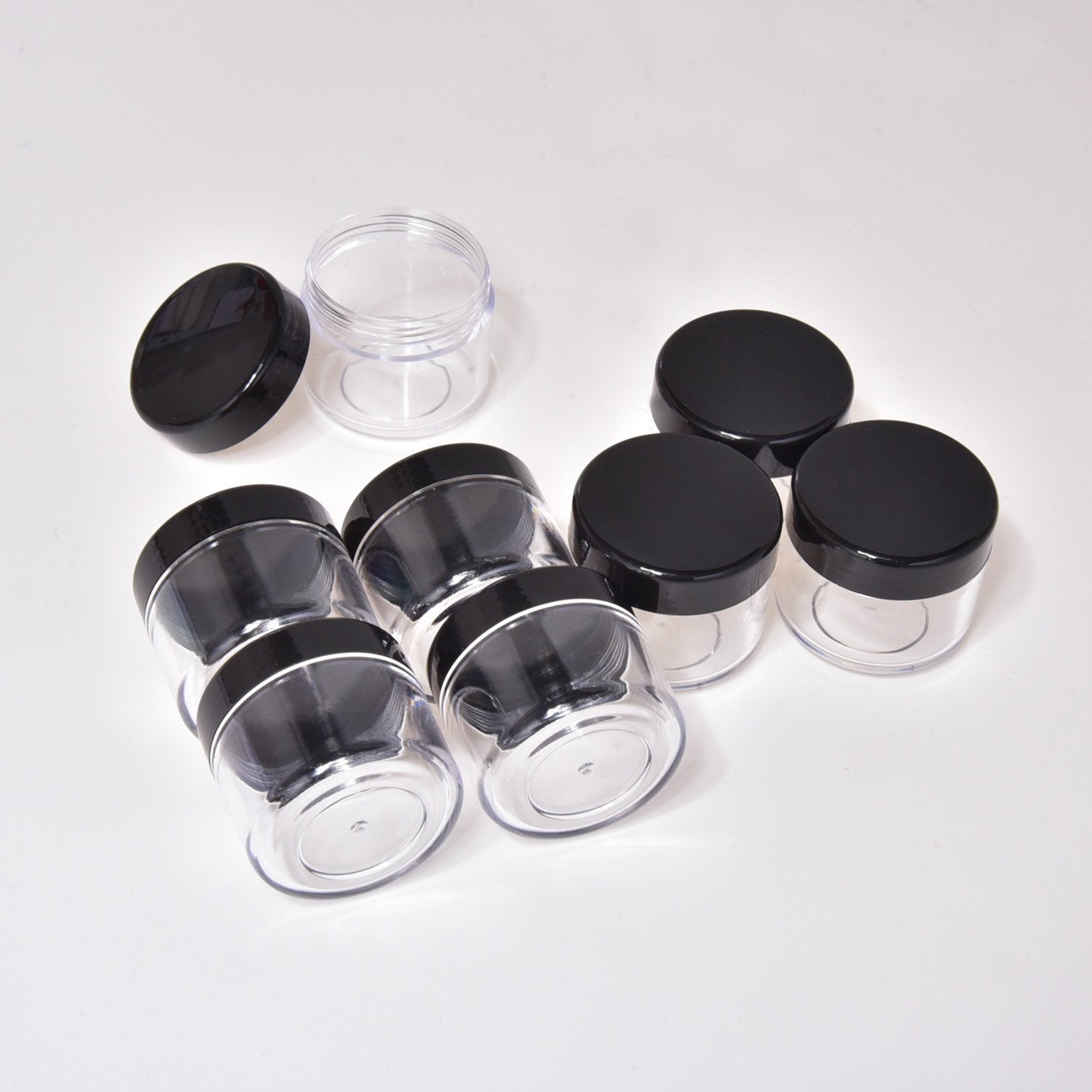 20 Pieces Round Pot Jars Plastic Cosmetic Containers Set With Lid For Liquid Creams Sample, 20 Ml/ 0.7 Oz (Black Lid)