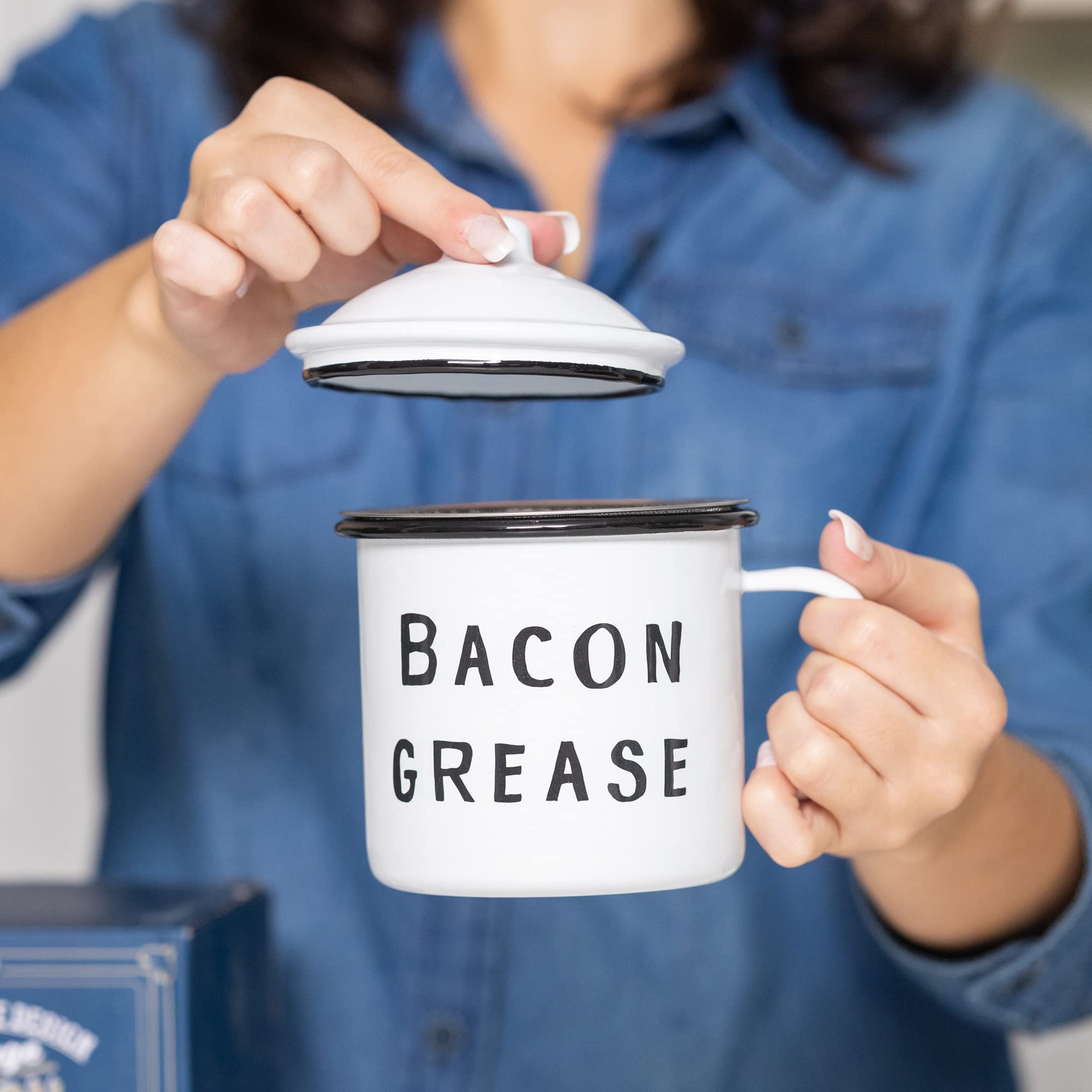 Bacon Grease Saver With Strainer - Rustic Mid-Century Modern Farmhouse Design, White Enamel On Metal, 4 Inch X 4 Inch Vintage En