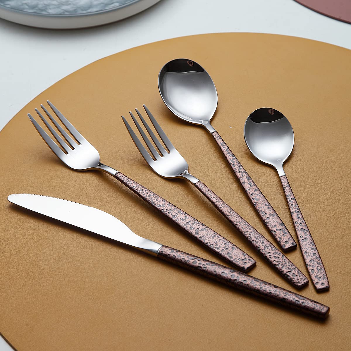 Berglander Silverware Set 20 Pieces With Moon Surface Handle And Shiny Mouth, Stainless Steel Modern Flatware Set Utensils Set C