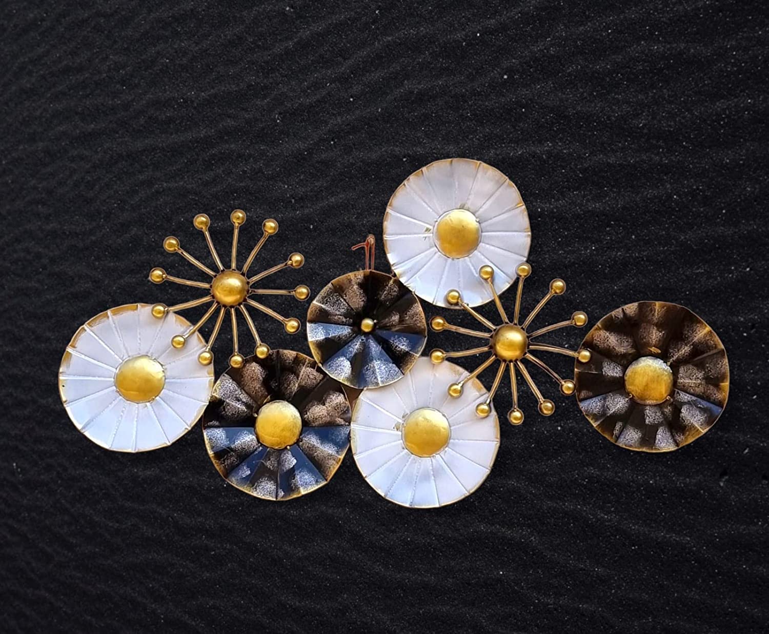 Rsn Metal Metal Beautiful Flower Wall Decor/Wall Sculpture For Living Room Size -35X18 Inches