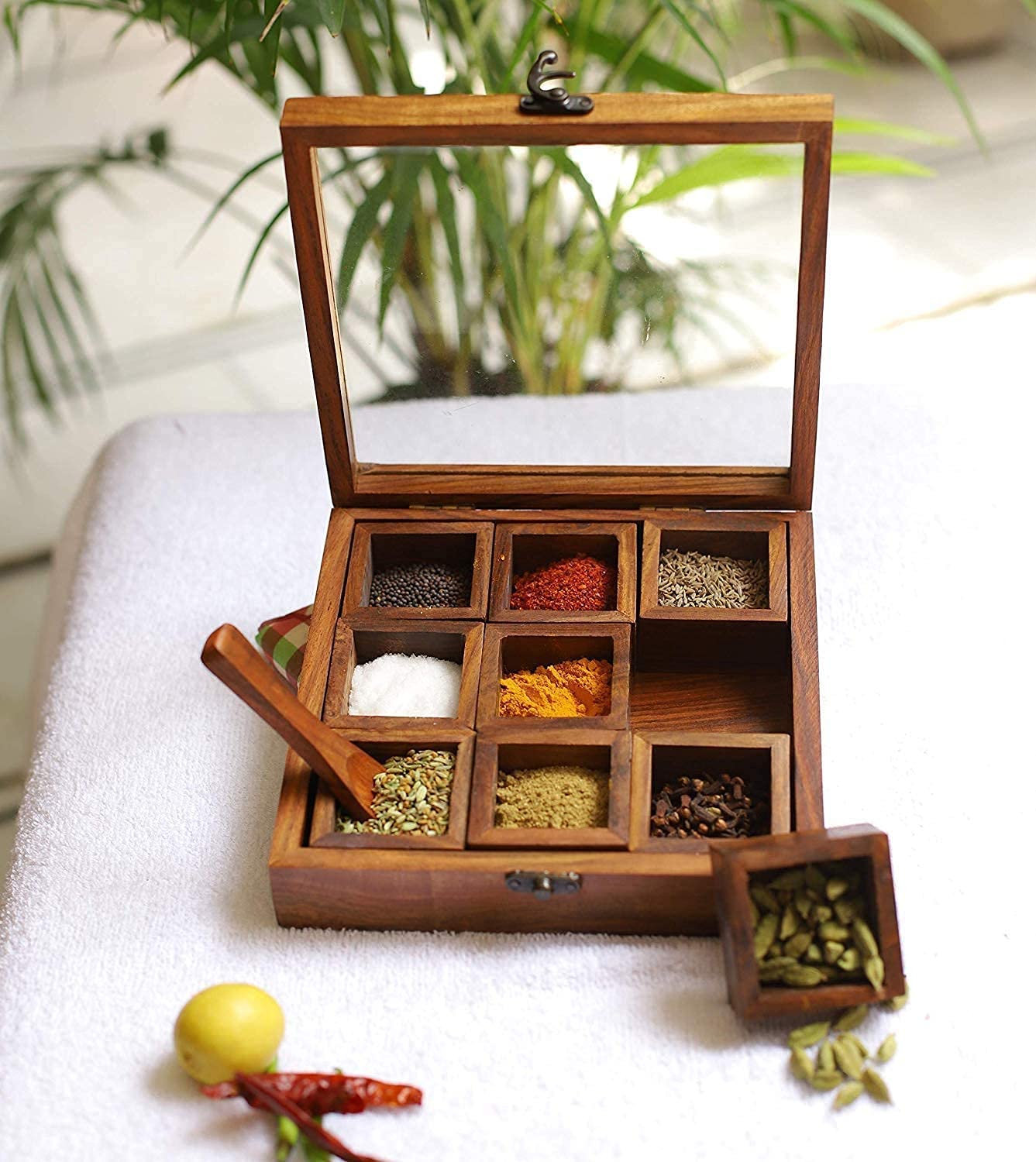 Karaft Wila Spice Box With Spoon In Shesham Wood Spice Box For Kitchen Indian Wood Container With Lid Decorative Masala Dabba O
