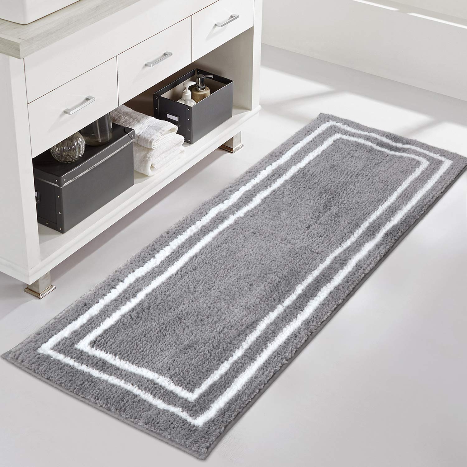 Uphome Bathroom Runner Rug Gray Non-Slip Long Bath Mat Soft And Water Absorbent Bath Rug Machine Washable Fluffy Microfiber Floo