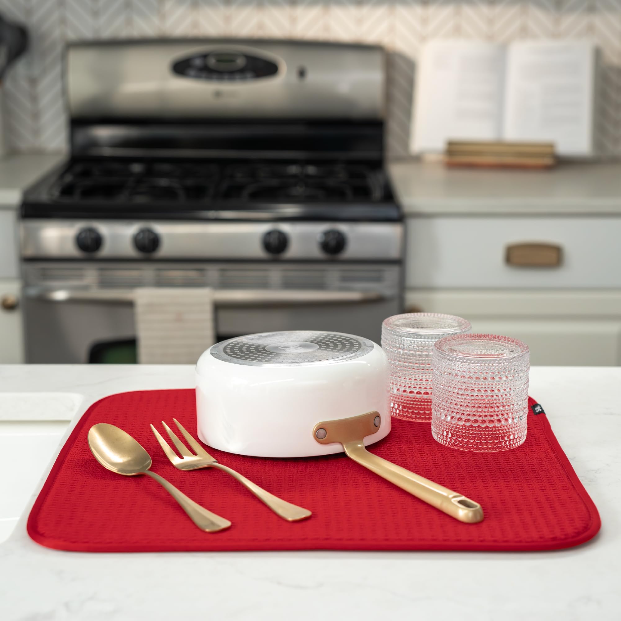 S&T Inc Dish Drying Mat For Kitchen, Absorbent, Reversible Microfiber Dish Mat, 16 Inch X 18 Inch, Red