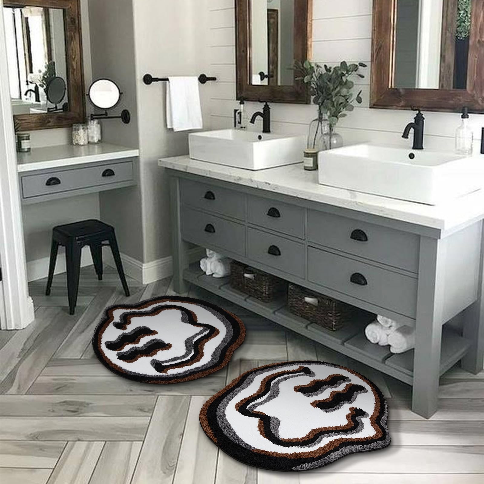 Estmy Happy Face Cute Bath Mat 2Ft Trippy Round Bathroom Rugs White/Black Non Slip Washable, Groovy Funky Aesthetic Hippie Boho