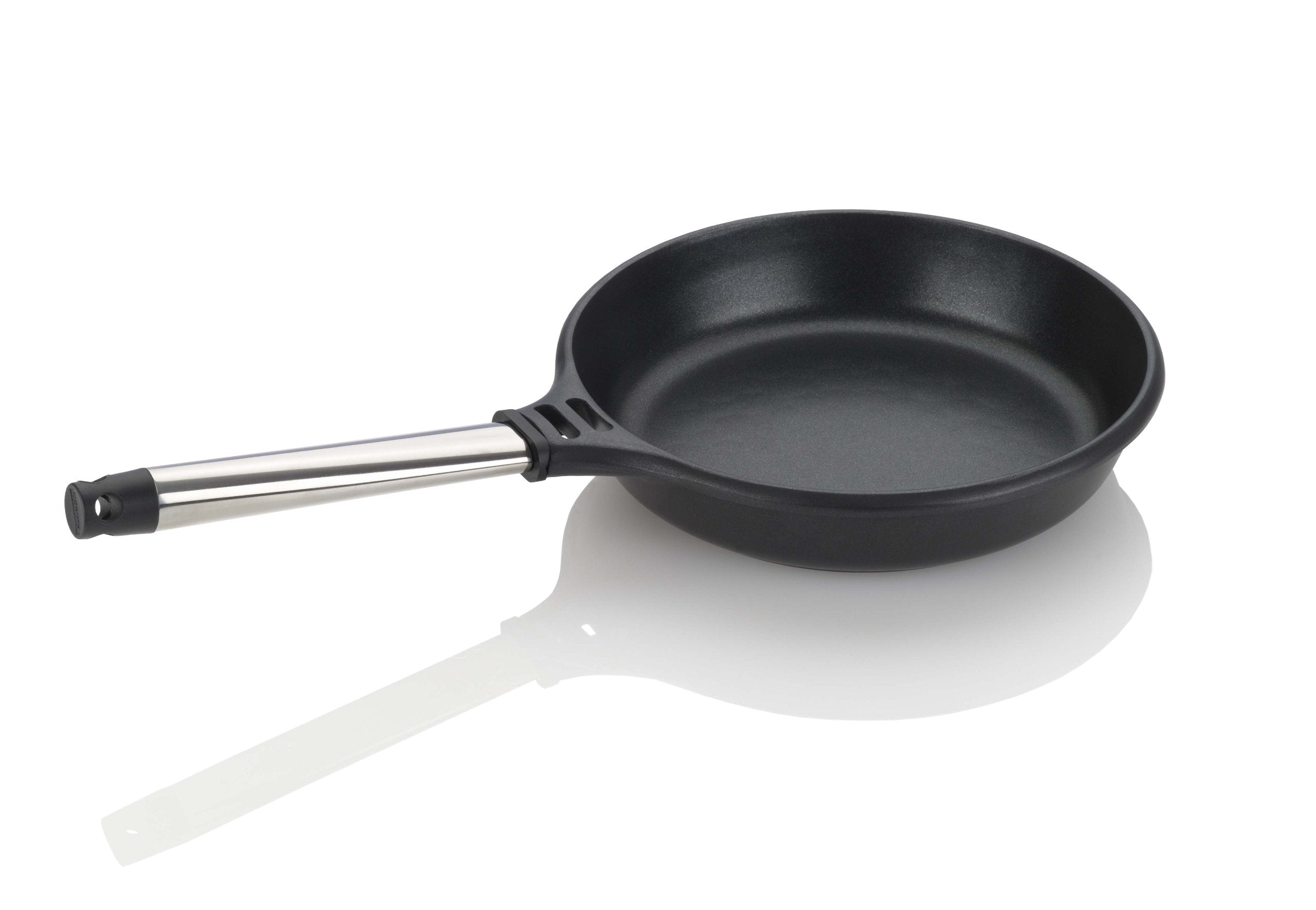 Fagor 9-1/2-Inch Cast Aluminum Skillet