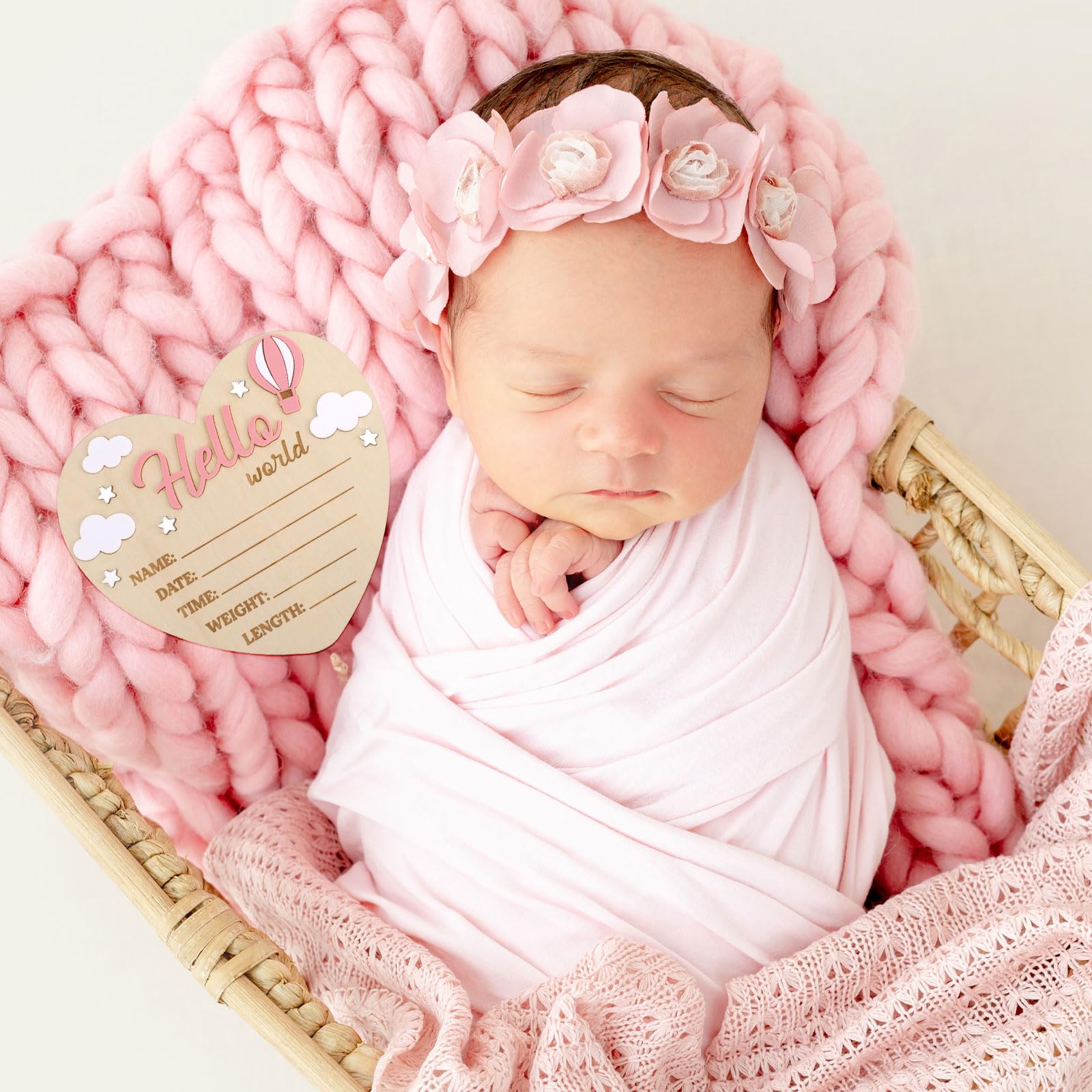Hello World Newborn Sign, Heart Shape Basswood Newborn Birth Name Sign Welcome New Baby Announcement Board for Nursery Home Deco