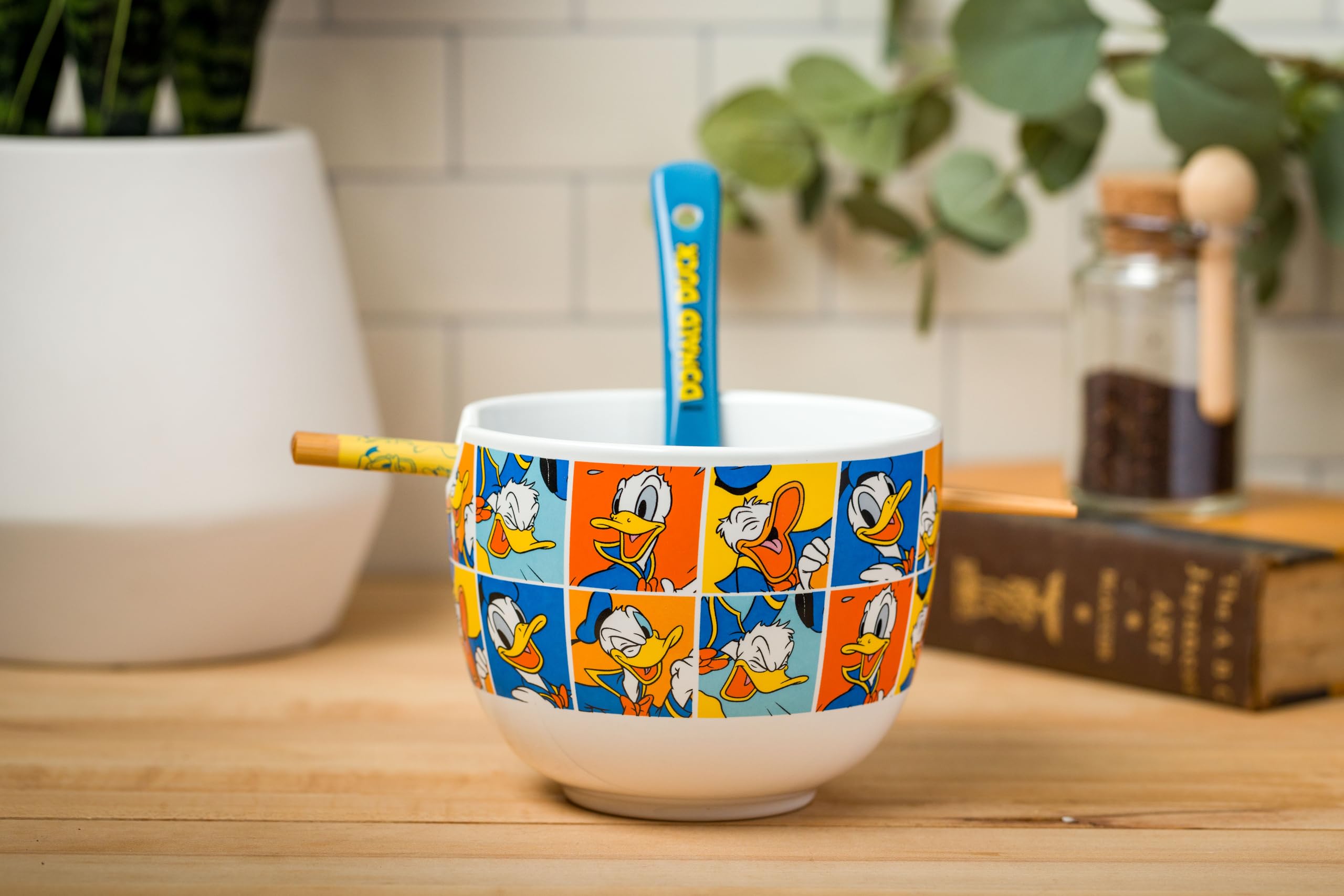 Silver Buffalo Disney Donald Duck Expressions Ceramic Ramen Noodle Rice Bowl With Chopsticks And Spoon, Microwave Safe, 20 Ounce