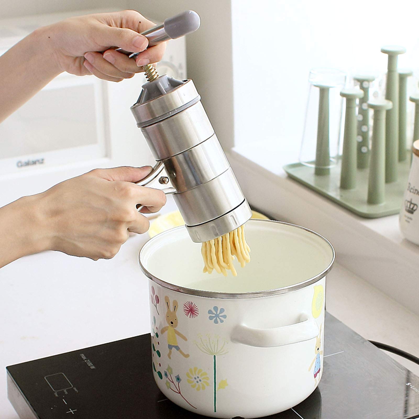 JETH Manual Noodle Pasta Maker - Stainless Steel, 5 Moulds, 18.5x14cm, Lime, Model 030