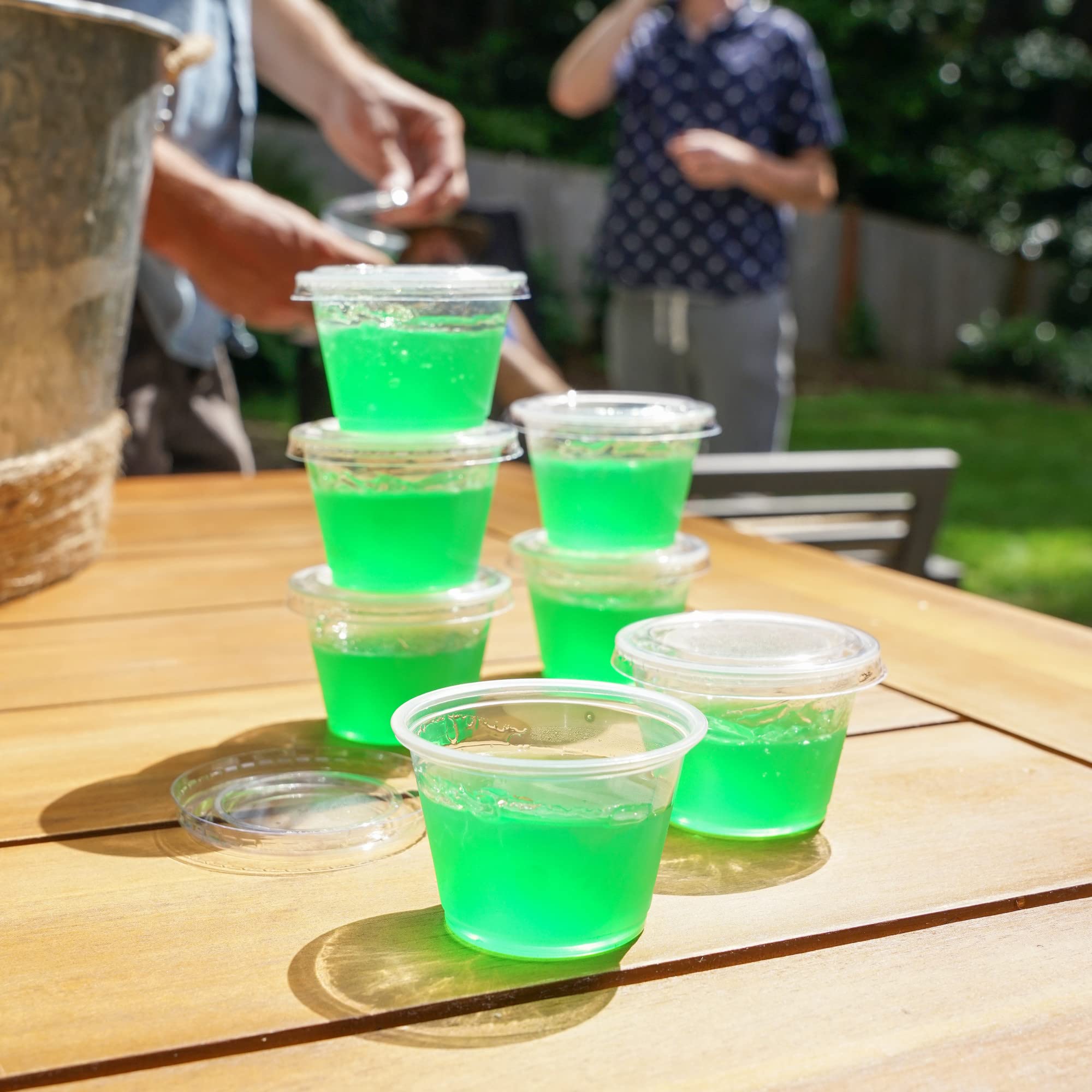 True Party: 2.5 Oz Jello Shot Cups With Lids, Set Of 25