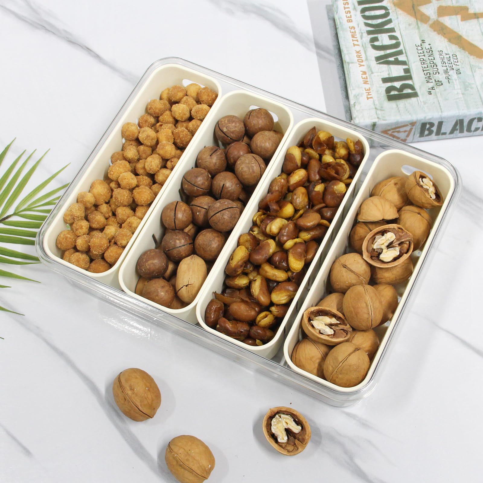 Yuroochii Divided Serving Tray Fresh-Keeping Box With Lid&Handle, 4 Compartments Snacks Box, Snack Fruit Tray, Veggie Tray, Port