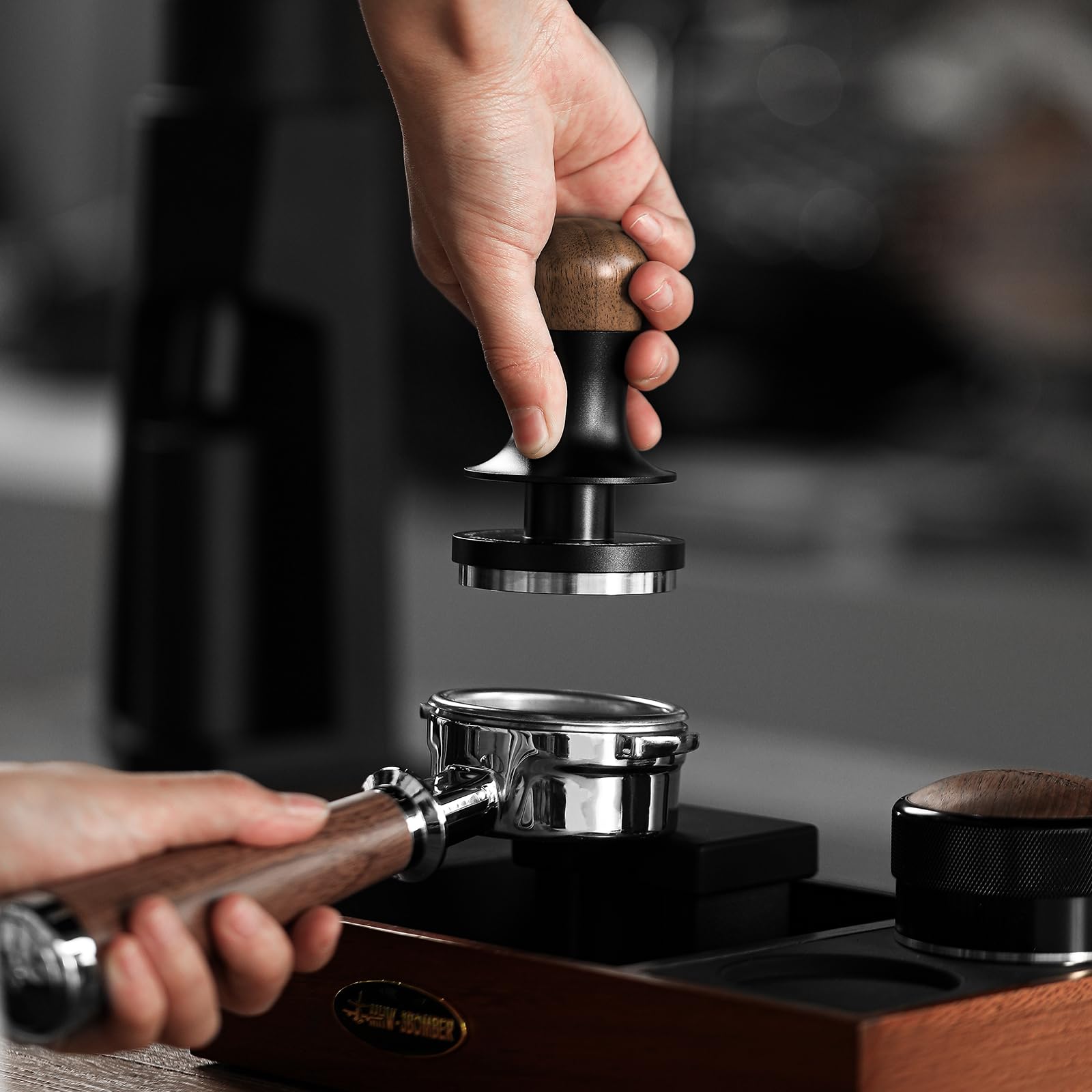 Mhw-3Bomber 51Mm Espresso Coffee Tamper With Three Spring Loaded Calibrated Espresso Tamper 30Lbs Espresso Hand Tamper With Soun