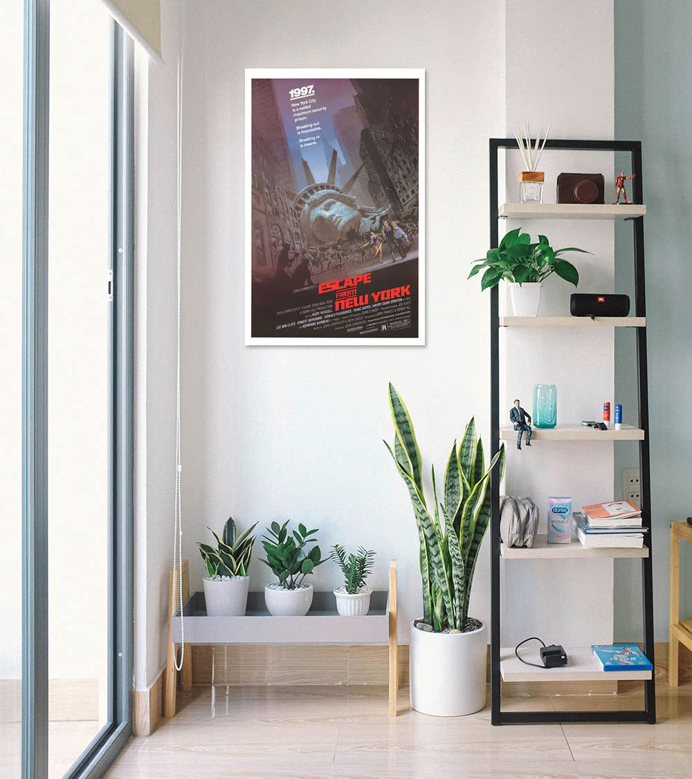 POSTER STOP ONLINE Escape from New York - Movie Poster (Size 27'' x 40'')