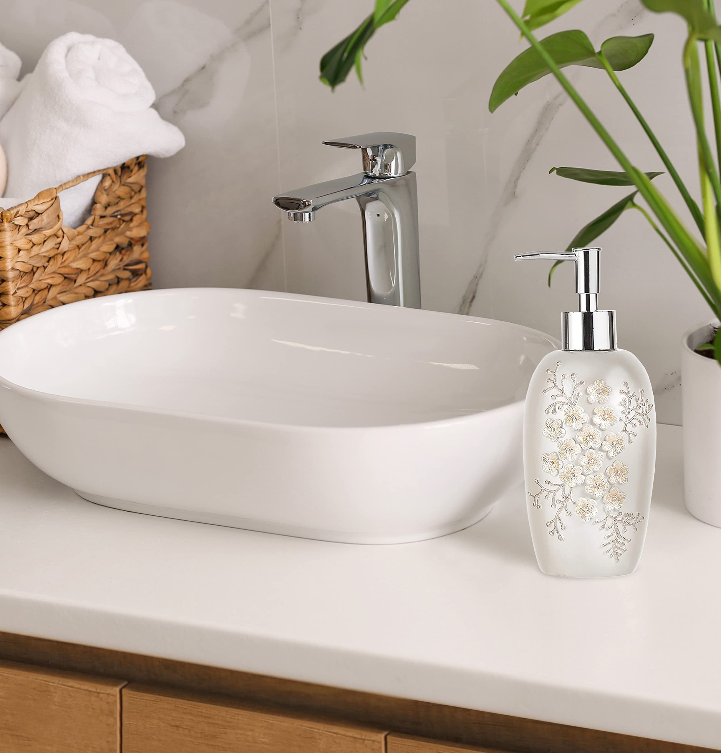 Popular Bath Lotion Pump Bloomfield, Beige