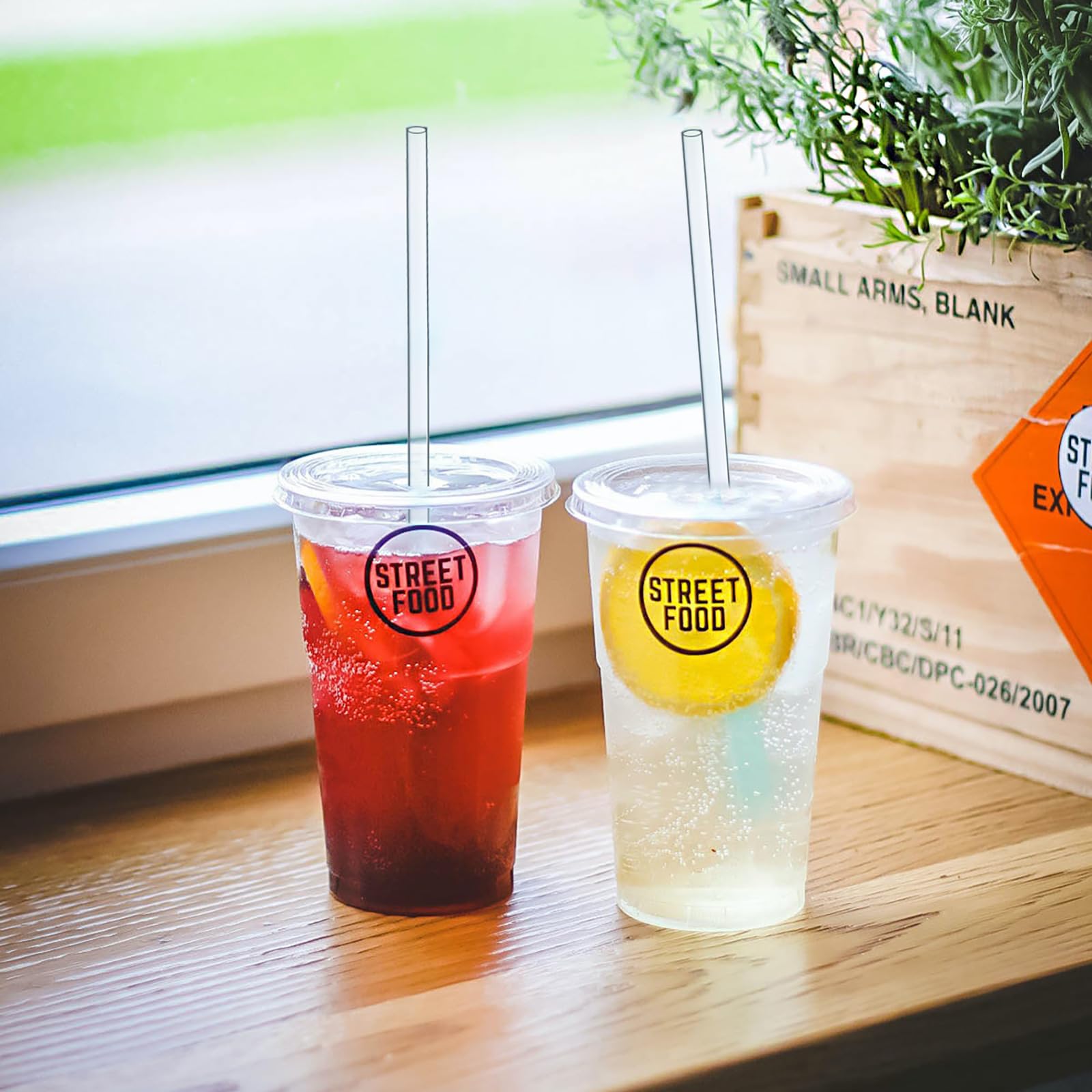 ALINK 10.5 in Tritan Hard Plastic Clear Straws  Long Reusable Clear Replacement Tumbler Drinking Straws for 16 oz 20 oz 30 oz Stanley  YETI  Starbucks  Mason Jars  Set of 10 with Brush