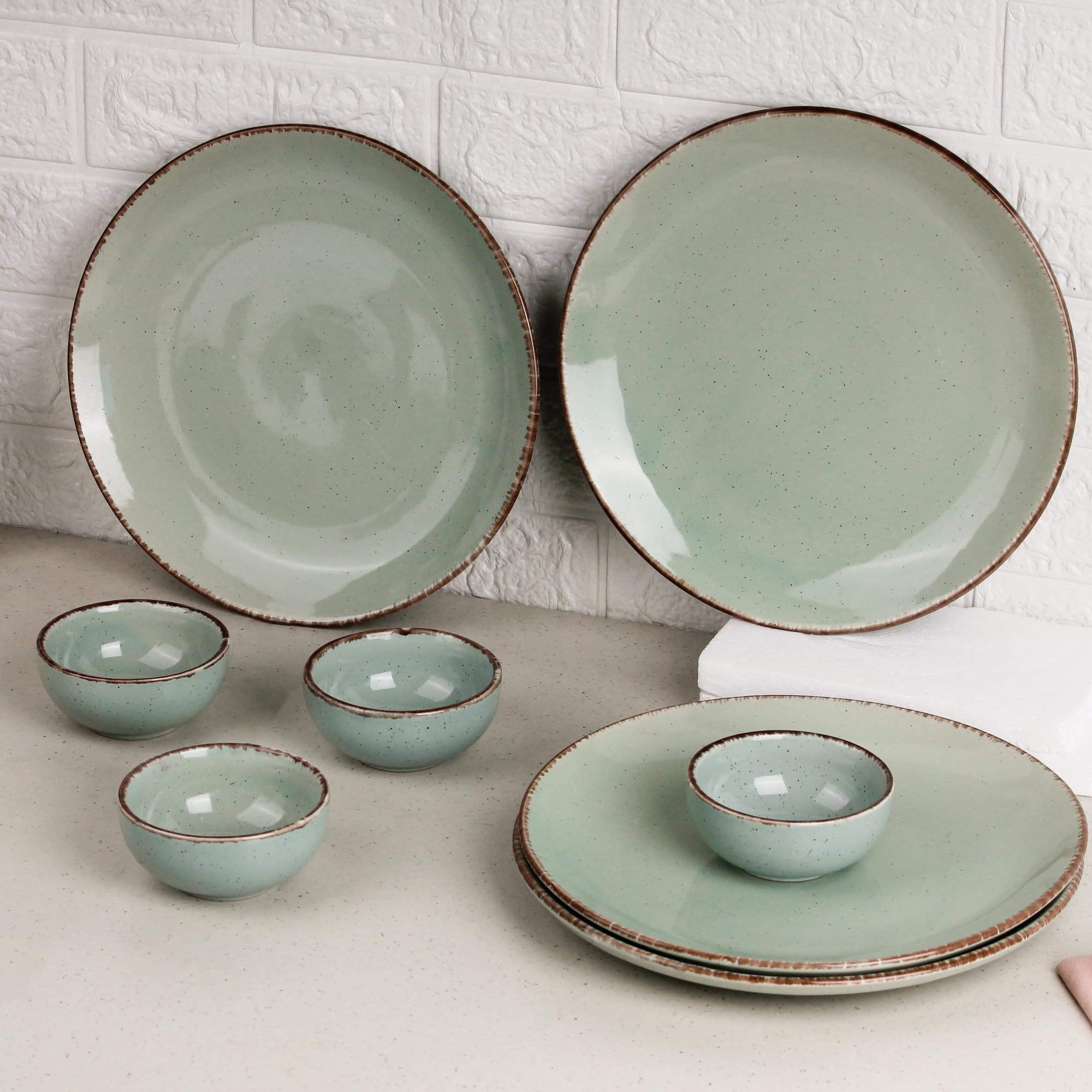 The Earth Store Dinner Set 7