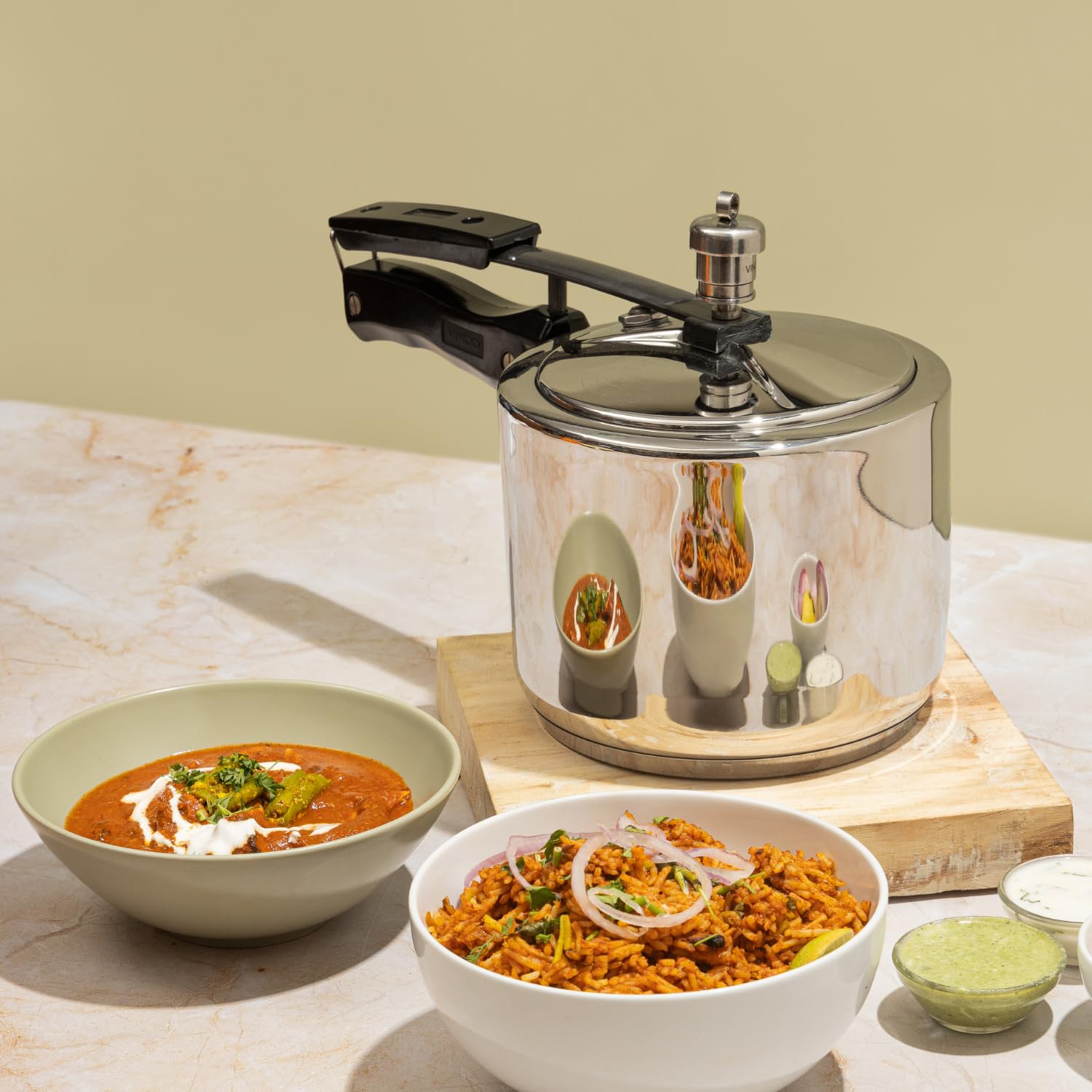 Vinod 2L Stainless Steel Inner Lid Sandwich Bottom Pressure Cooker, 2-Liter