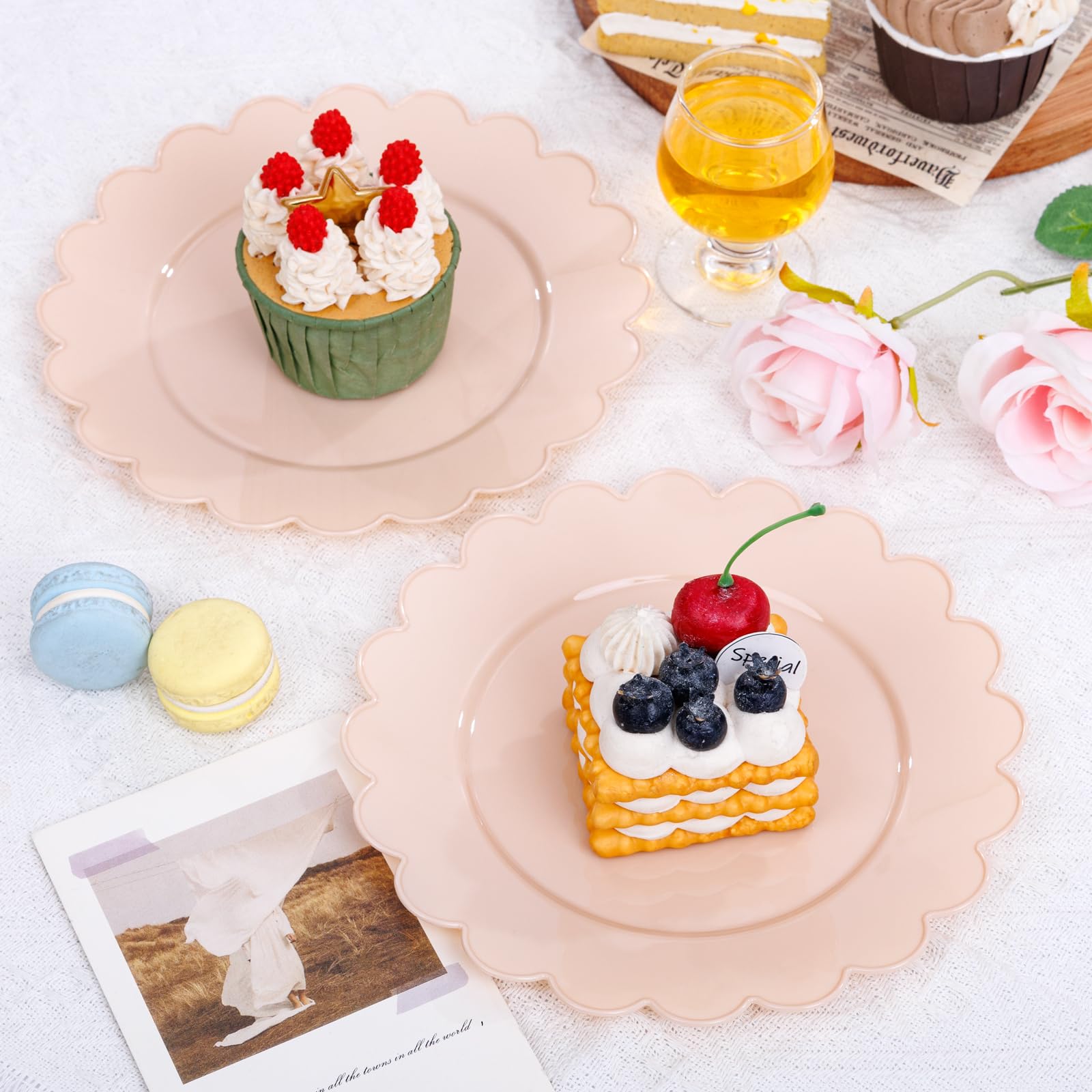Sut 72Pcs Pink Plastic Plates - Disposable Party Plates, Pink Disposable Plates, Valentines Plates,Scalloped Plates, 7.5Inch Des