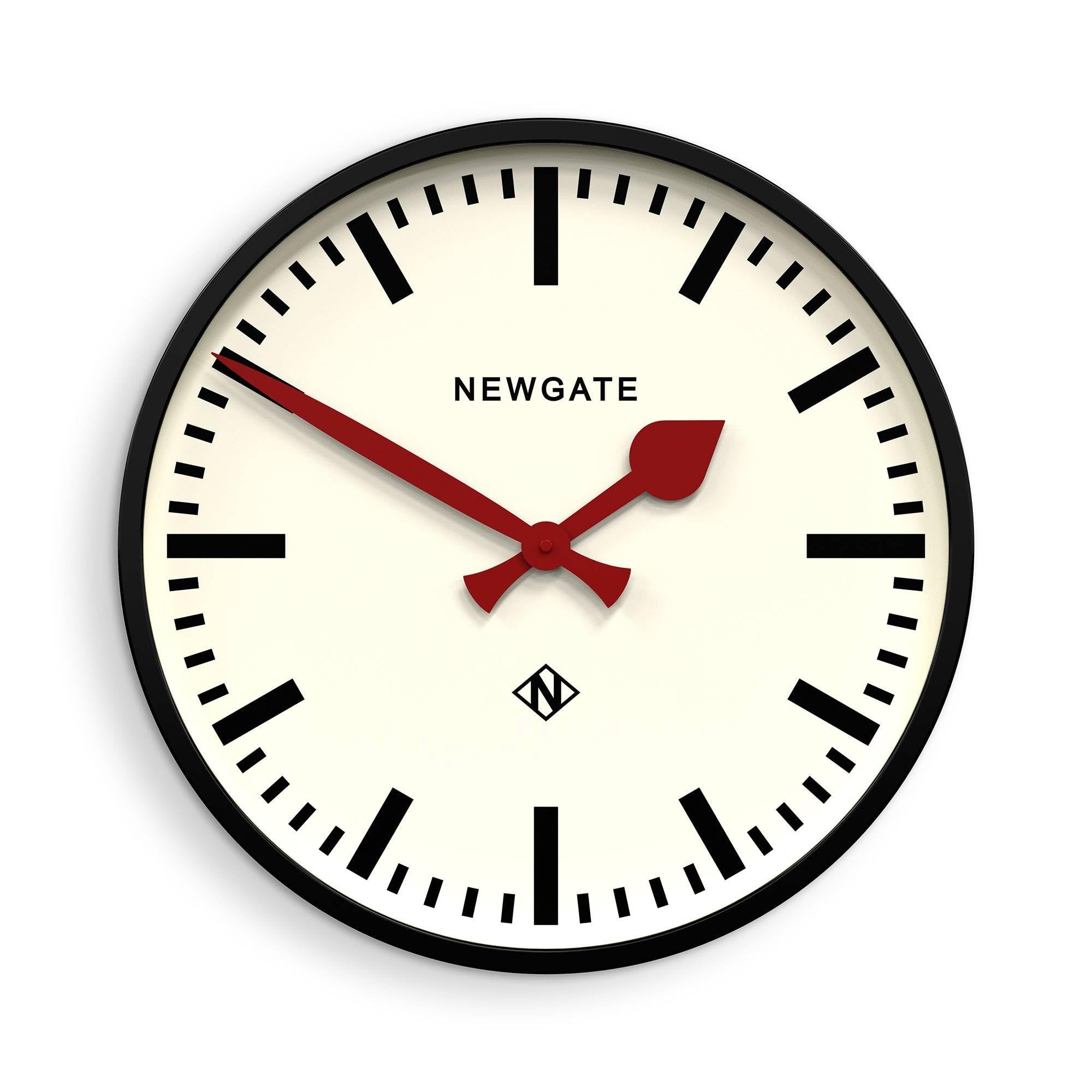 Newgate Large Putney Black Wall Clock - Oversized Wall Clock, Perfect As A Kitchen Clock, Living Room Clock, Office Clock - Roun