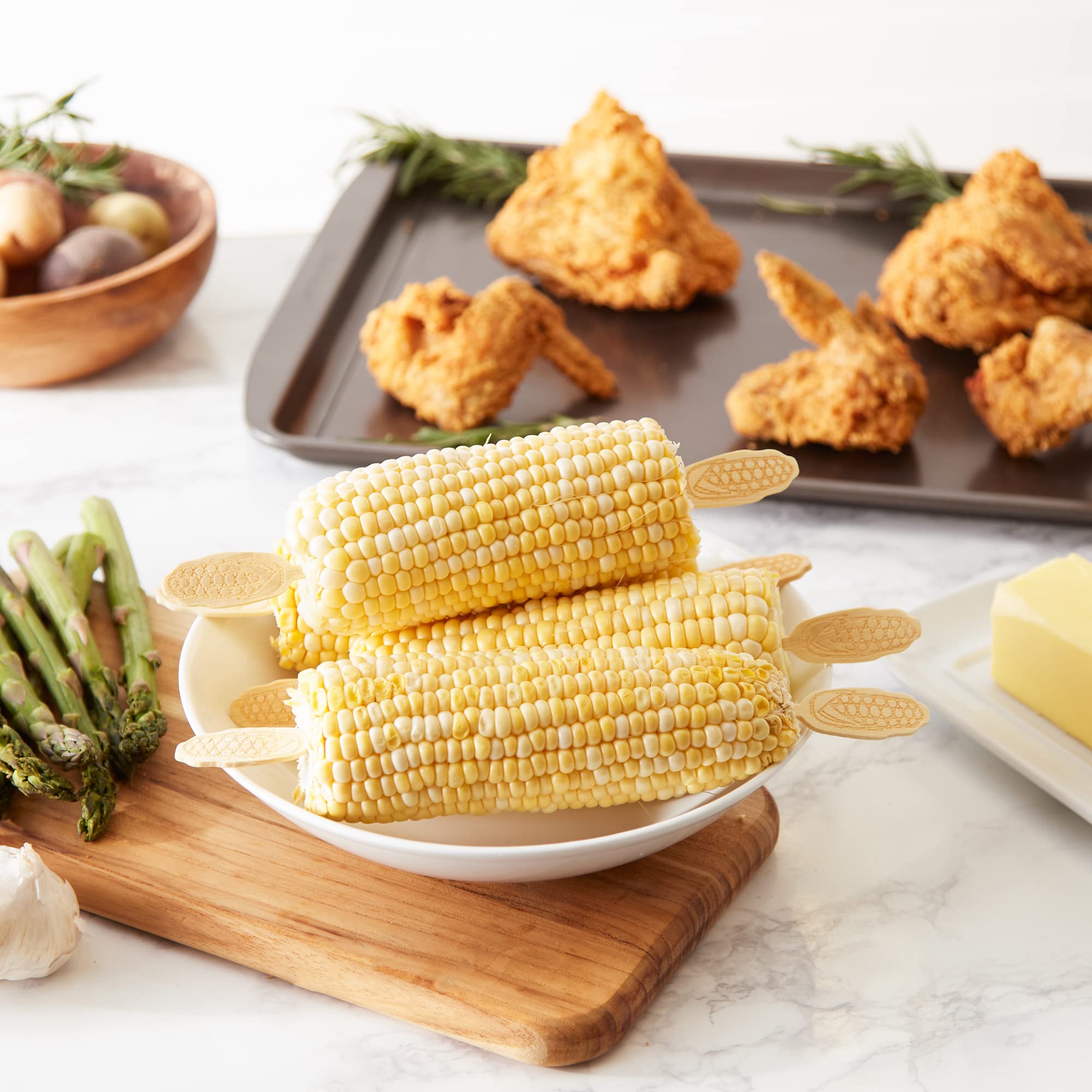 Rsvp International Corn On The Cob Holders/Appetizer Picks Set Protect Hands From Heat & Mess, Disposable, 50-Count, Bamboo