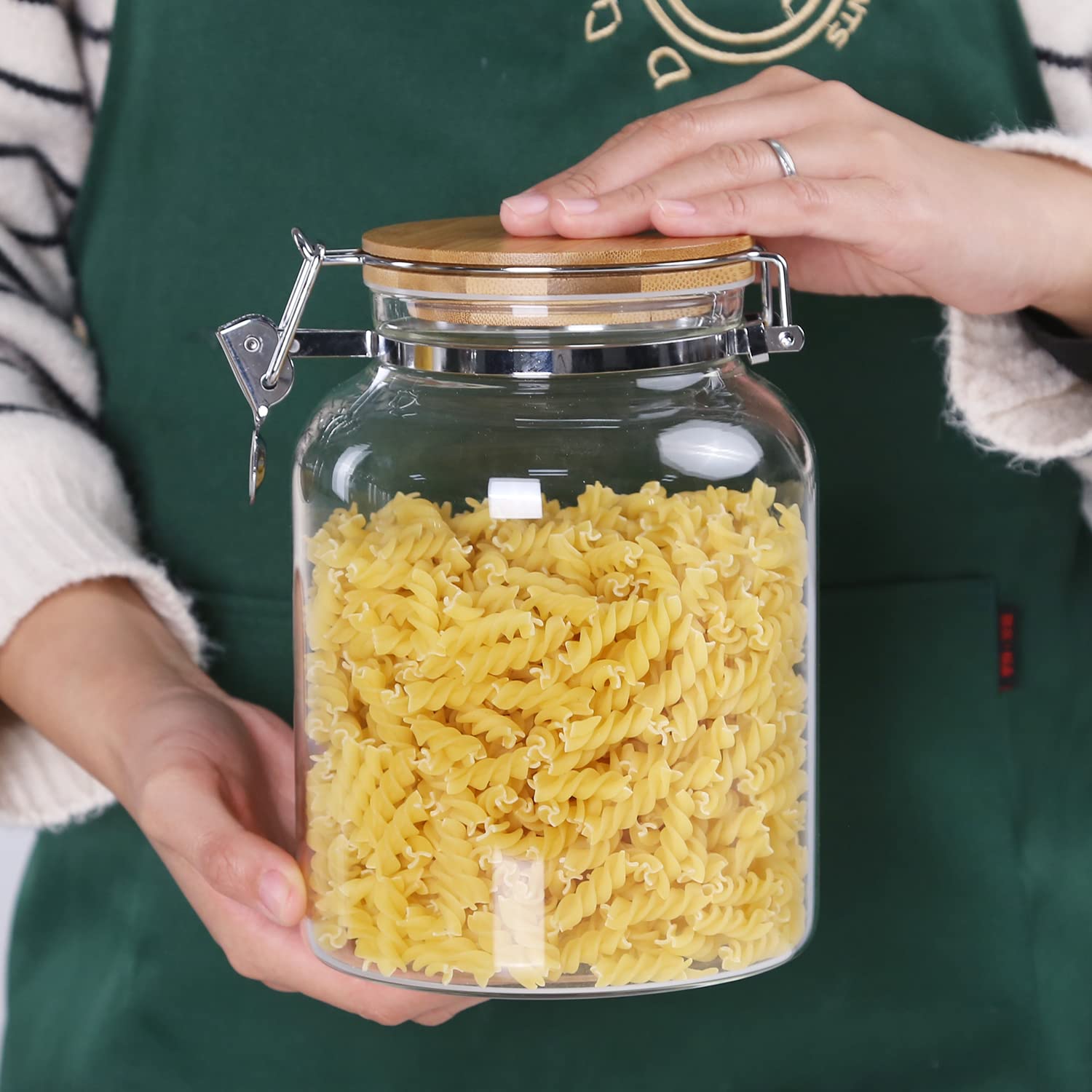 KKC HOME ACCENTS Clear Glass Cookies Jars with Airtight Lids Airtight cookie jars with Locking Clamp Lids for Kitchen Counter Large Sealed Glass Jars for Candy Nut 67 Fluid-oz