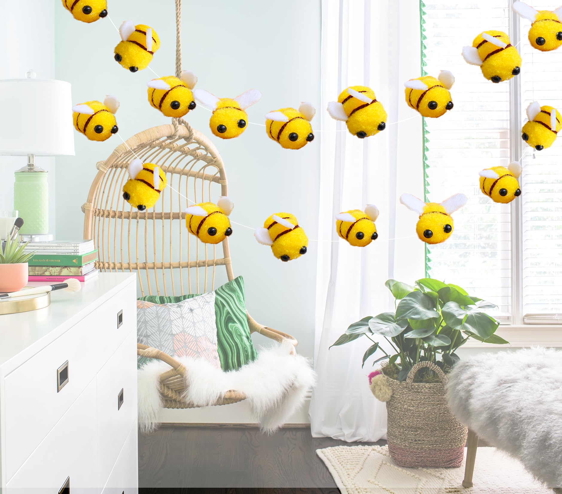 TOTIEJFJ Bee Garland Decoration (2string X 6.6ft) - DIY Pom Pom Honeybee Summer Hanging for Kids Bedroom Garden Decoration Baby
