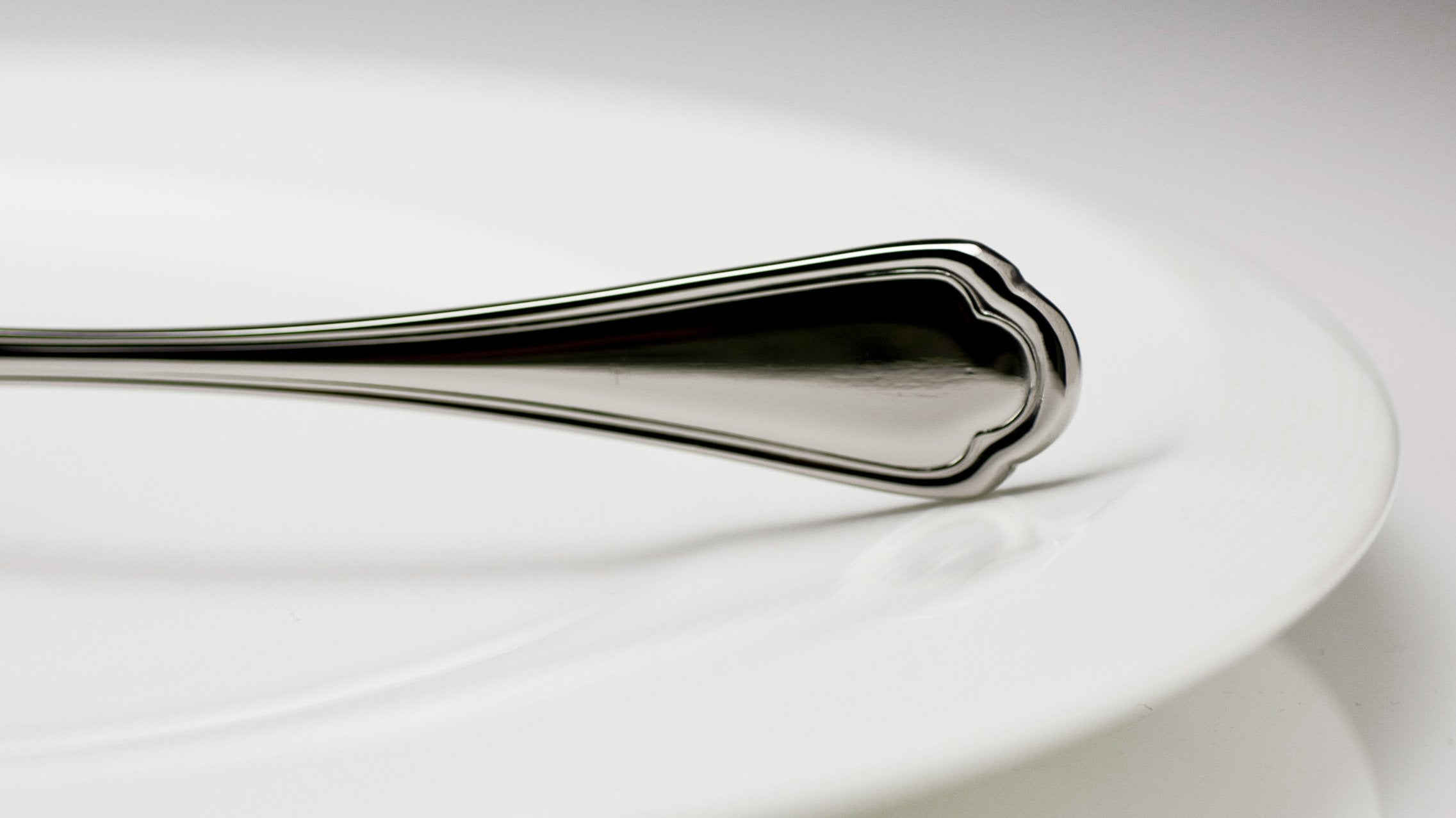 Fortessa Medici 18/10 Stainless Steel Flatware Dessert/Oval Soup Spoon  Set of 12