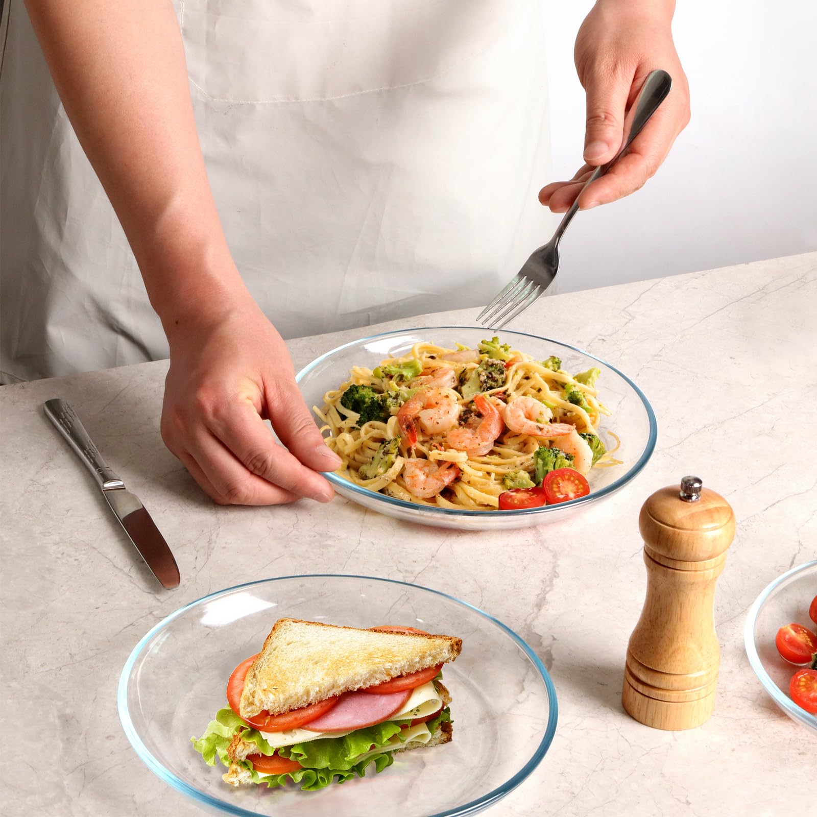 Nutriups 2 Pack 9 Inch Glass Plates, Clear Tempered Glass Dinner Plates, Glass Serving Dinnerware For Pasta, Salad, Dishwasher A