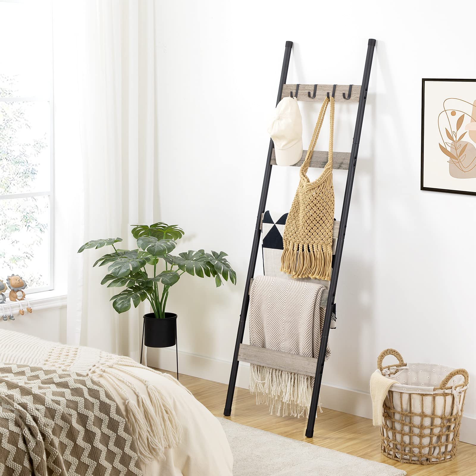 HOOBRO 5-Tier Blanket Ladder Rack, Wall-Leaning Towel Shelf, 17.3"L x 63"W, Greige & Black, Model BG52CJ01