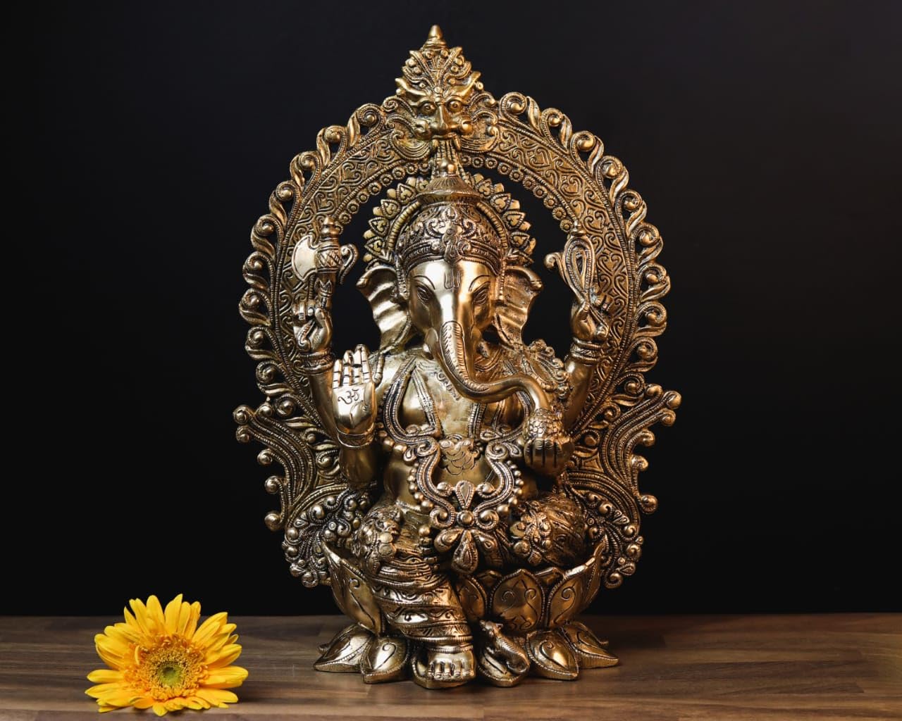 Mridaya Brass Ganesha Statue | 40 Cm Big Size Brass Ganesh Statue | Housewarming Gift | Hindu Wedding Gift | Elephant God Statue