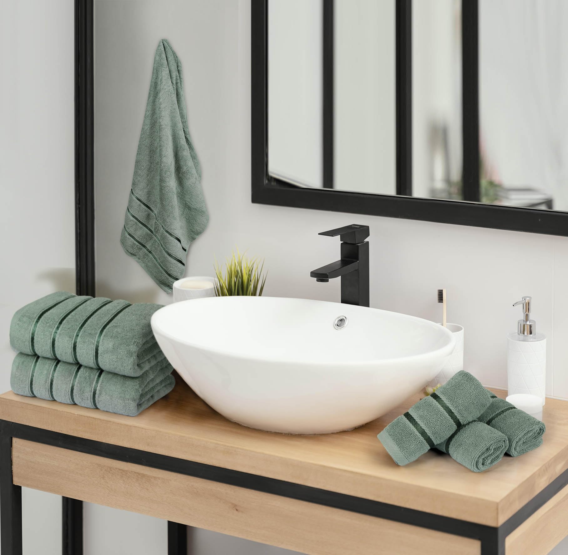 Yraly Luxury Towels For Bathroom Set Of 8-2 Bath Towels 2 Hand Towels 4 Washcloths - 600 Gsm 100% Cotton Ring Spun Viscose Borde