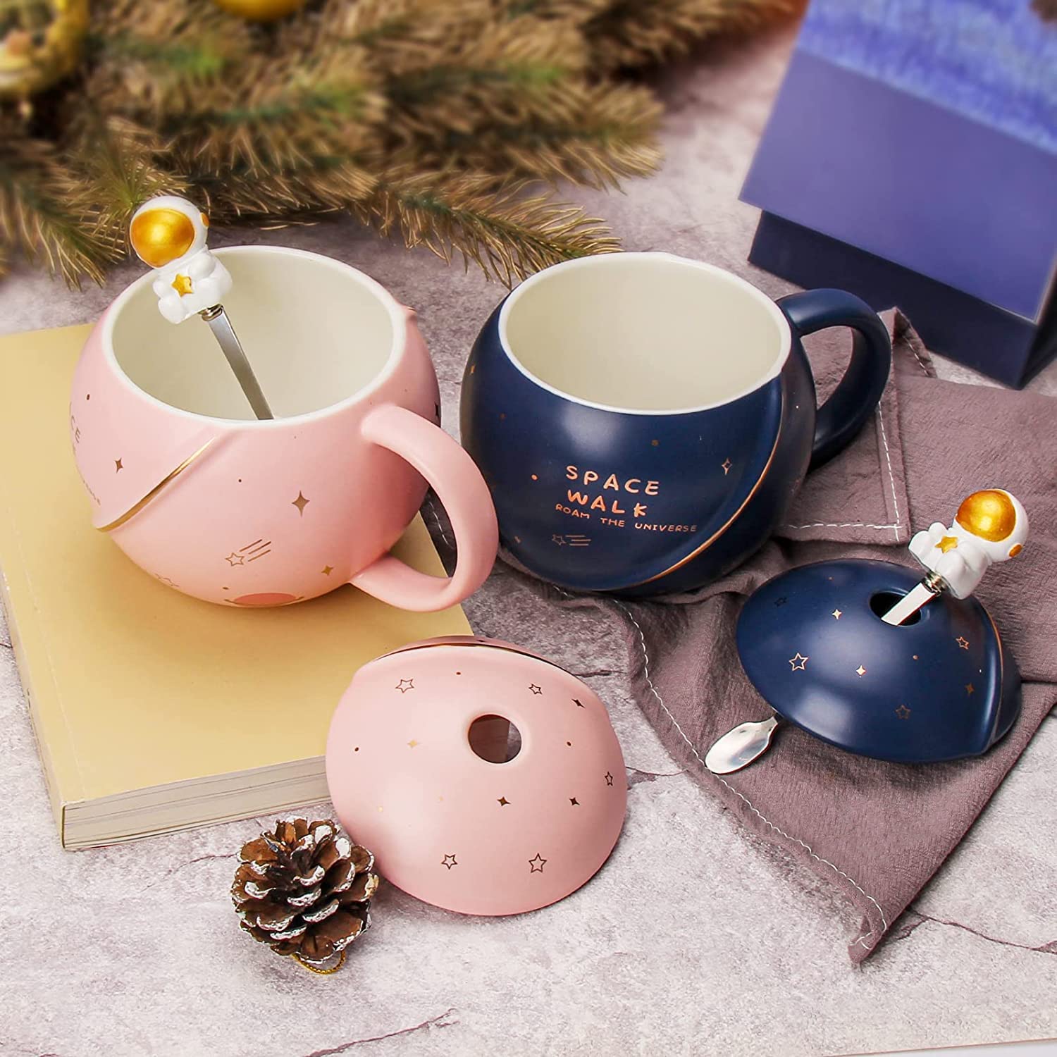 Parssufy Coffee Mug Gift Items 3D Creative Astronaut Universe Planet Coffee Mug With Lid Spoon Ceramic Coffee Mugs For Birthday