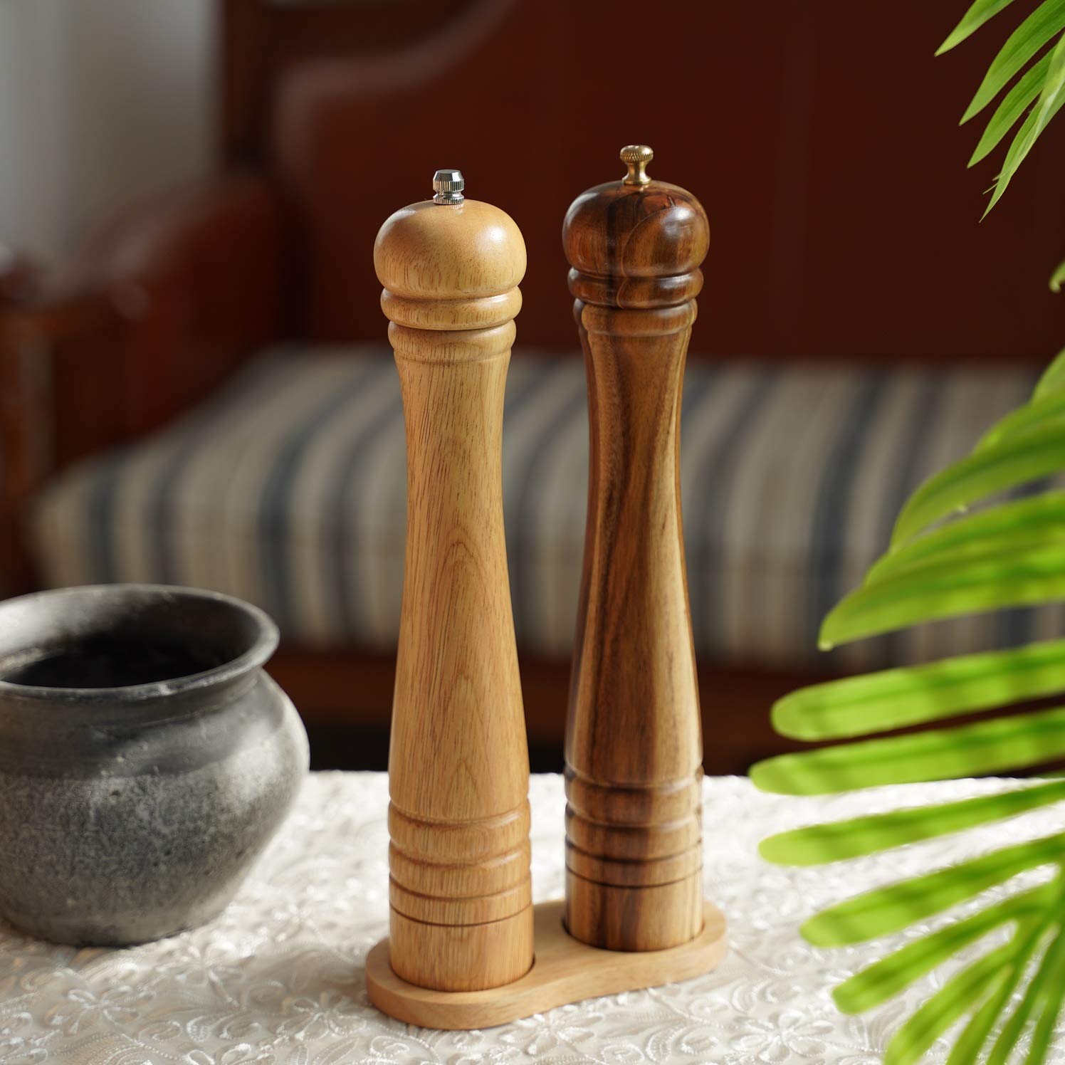 Deroteno Salt And Pepper Mill Tray, Inner Dia 5.5 Cm /2.17 Inch, Rubber Wood, Pepper Grinder Rest, Dining Table Protector (Peppe