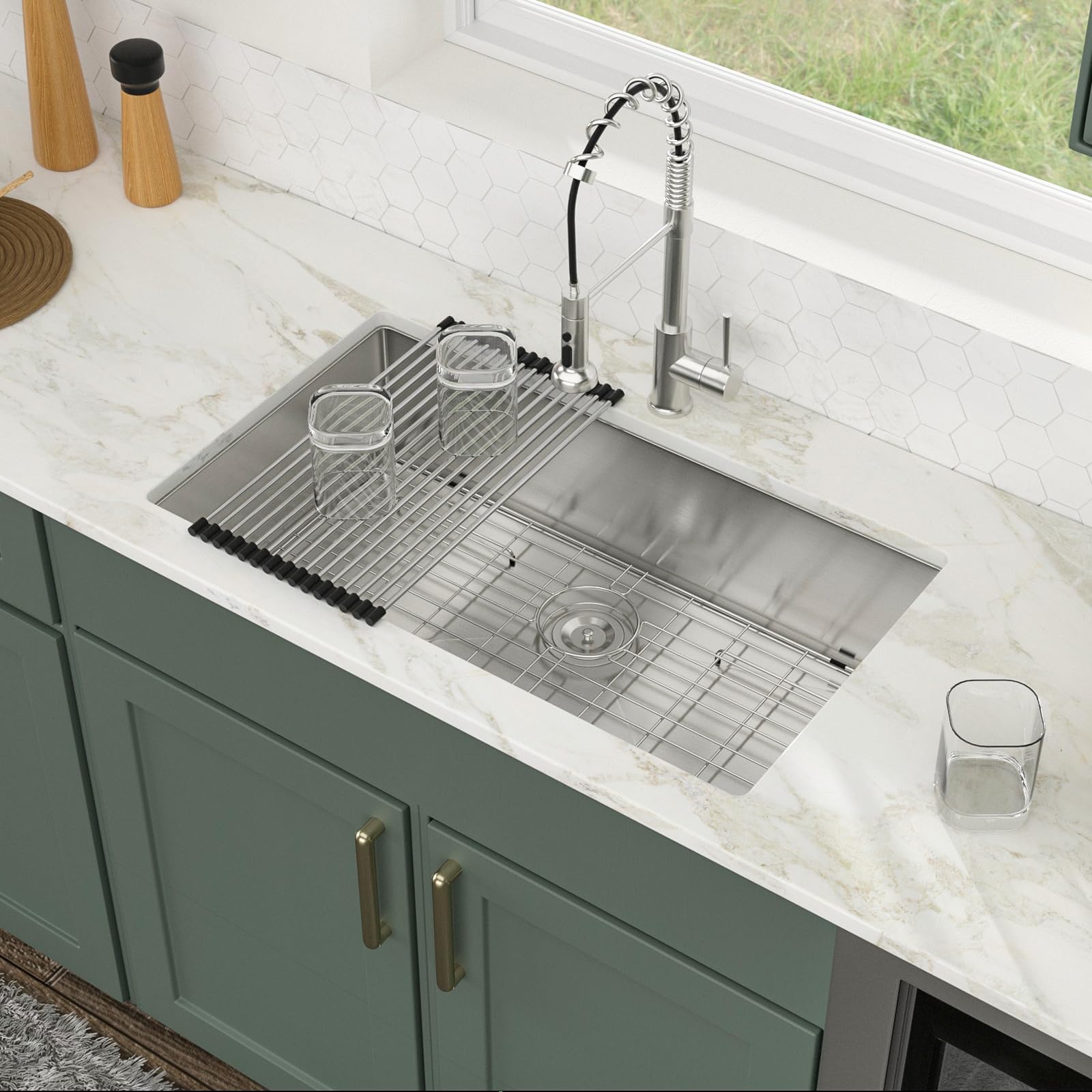Logmey 33 Inch Undermount Kitchen Sink - 33X19 In Handmade Stainless Steel Undermount Sink 16 Gauge Single Bowl Sinks With Round