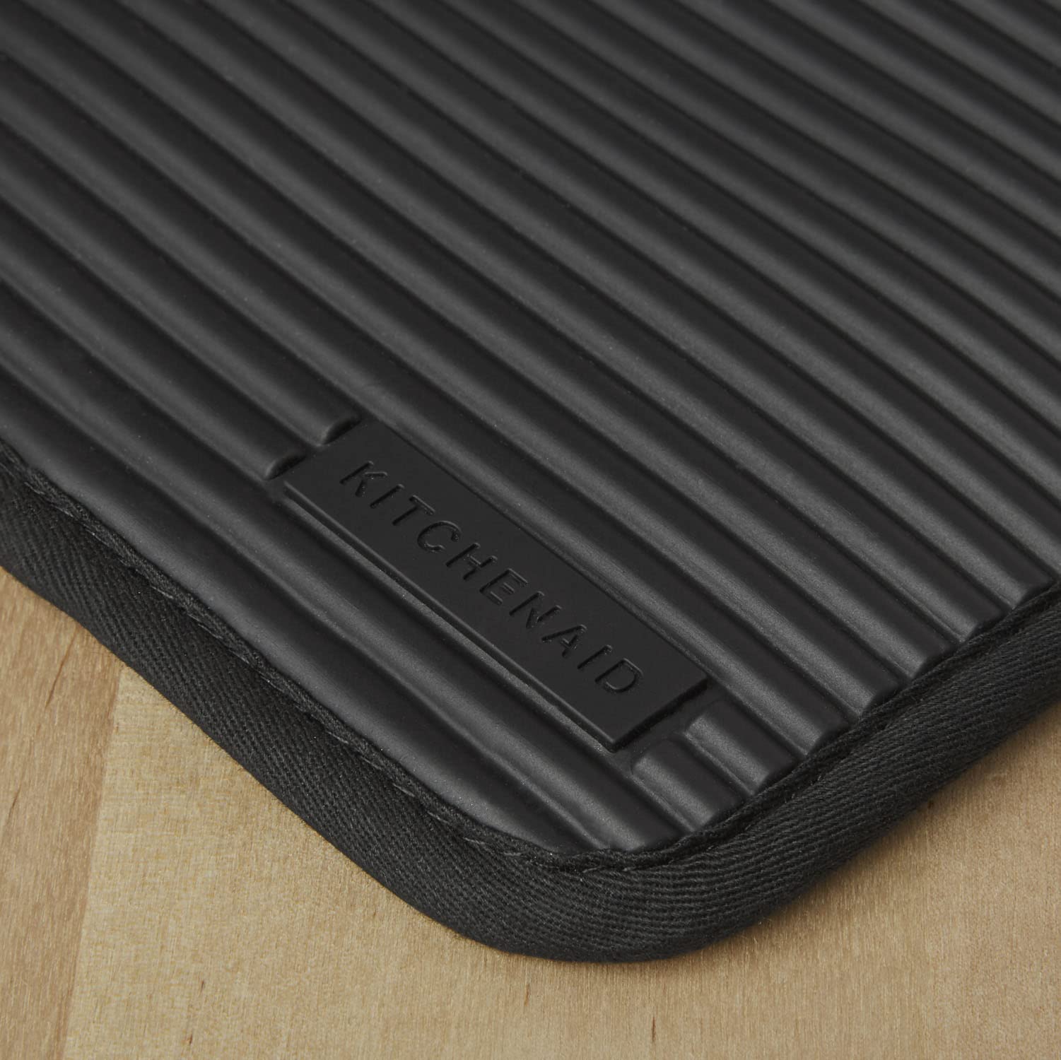 Kitchenaid Ribbed Soft Silicone Water Resistant Pot Holder Set, Onyx Black, 2 Piece Set