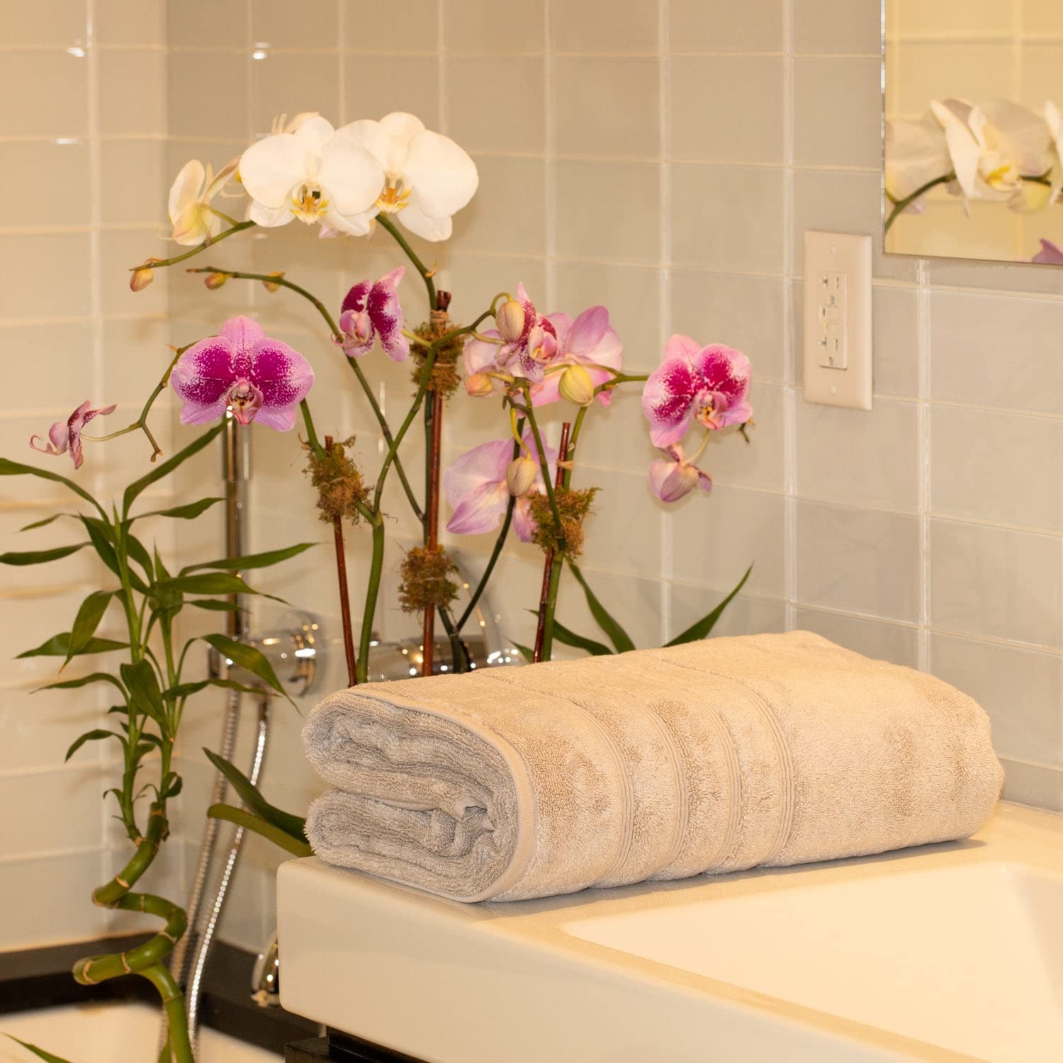 Mosobam Luxury Turkish Towels Bath Sheets 35X70 Light Grey (Gray) 700 Gsm Bamboo Viscose & Aegean Turkish Combed Cotton