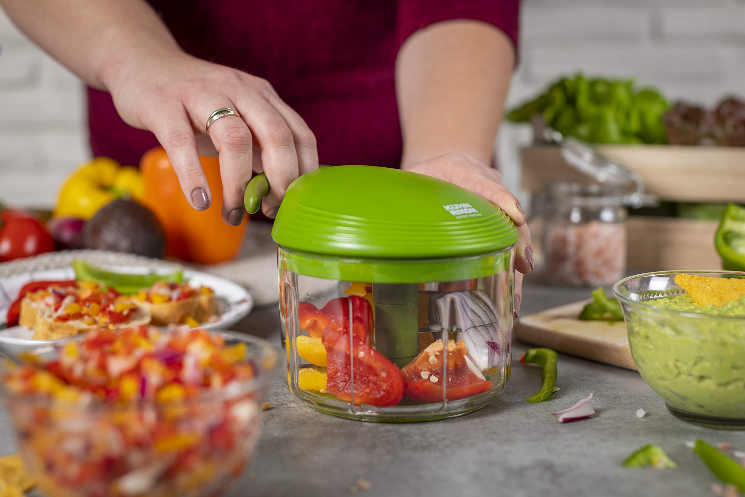 Kuhn Rikon Pull Chop, Vegetable Chopper With Stainless Steel Blades, Food Chopper With Non-Slip Base, Easy To Use Fruit Cutter A