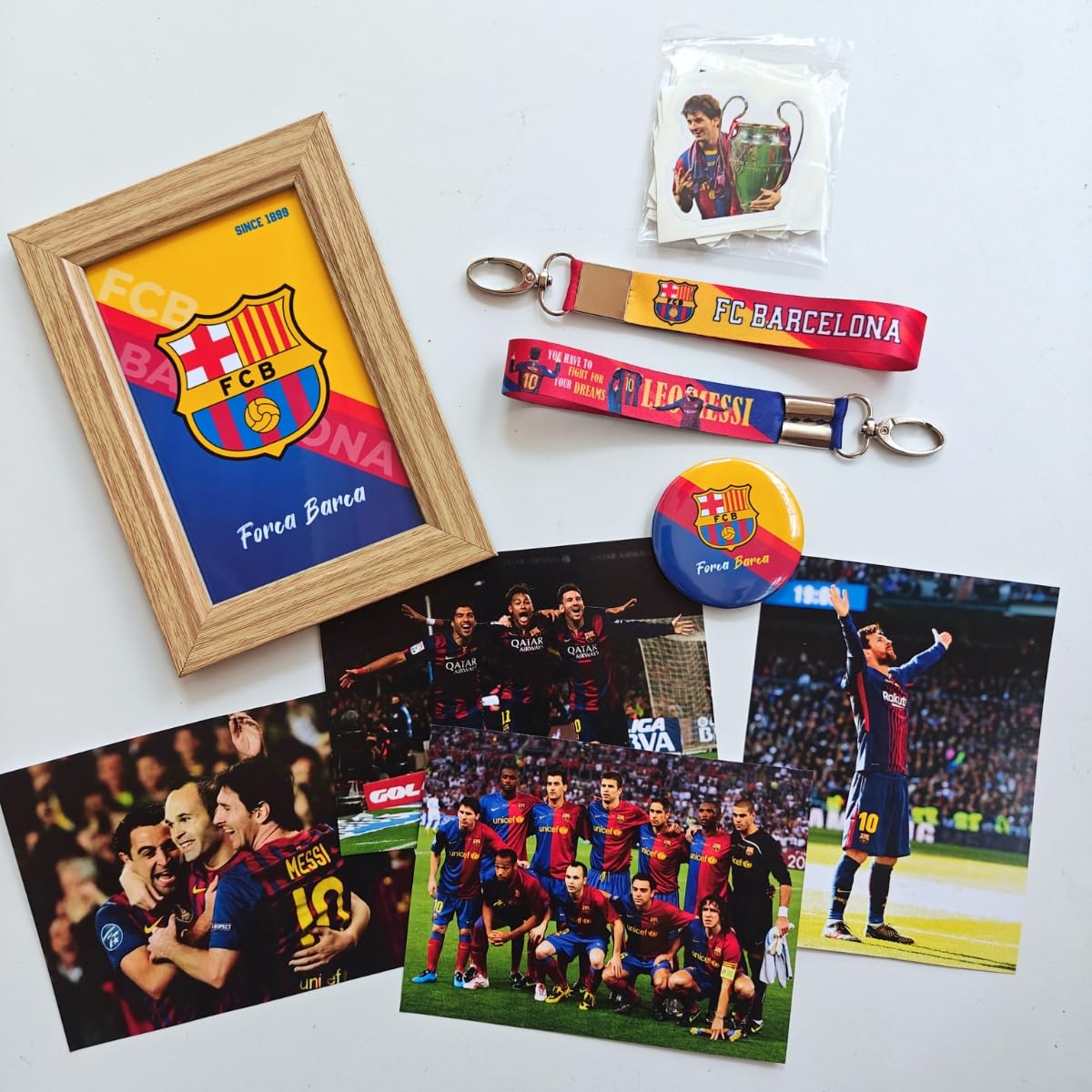 Tenorarts Barcelona Gift Box Merchandise For Fans - 5X7 Inches Laminated Photo Frame,2 Keychain, 1 Badge, 4 4X6 Inches Sized Pos