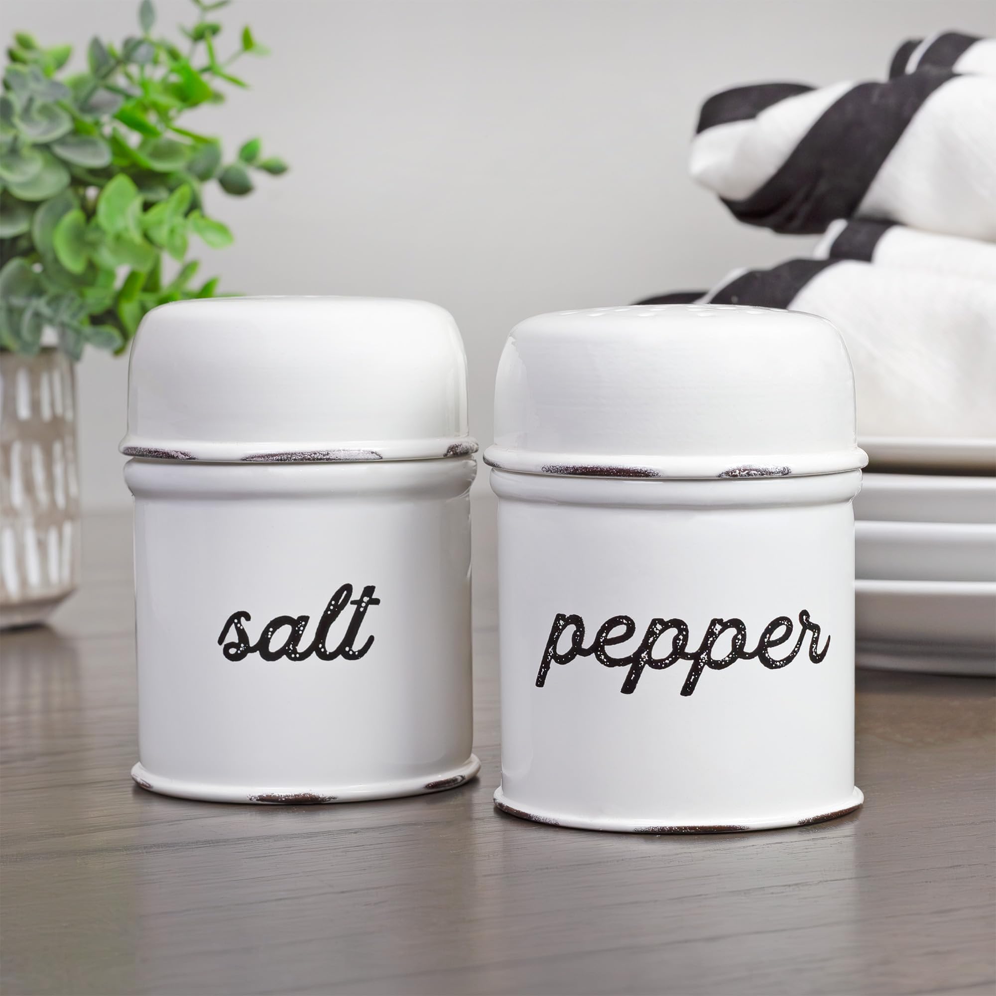 Auldhome Salt And Pepper Shaker Set (White); Rustic Enamelware Retro Vintage Style Shaker Set
