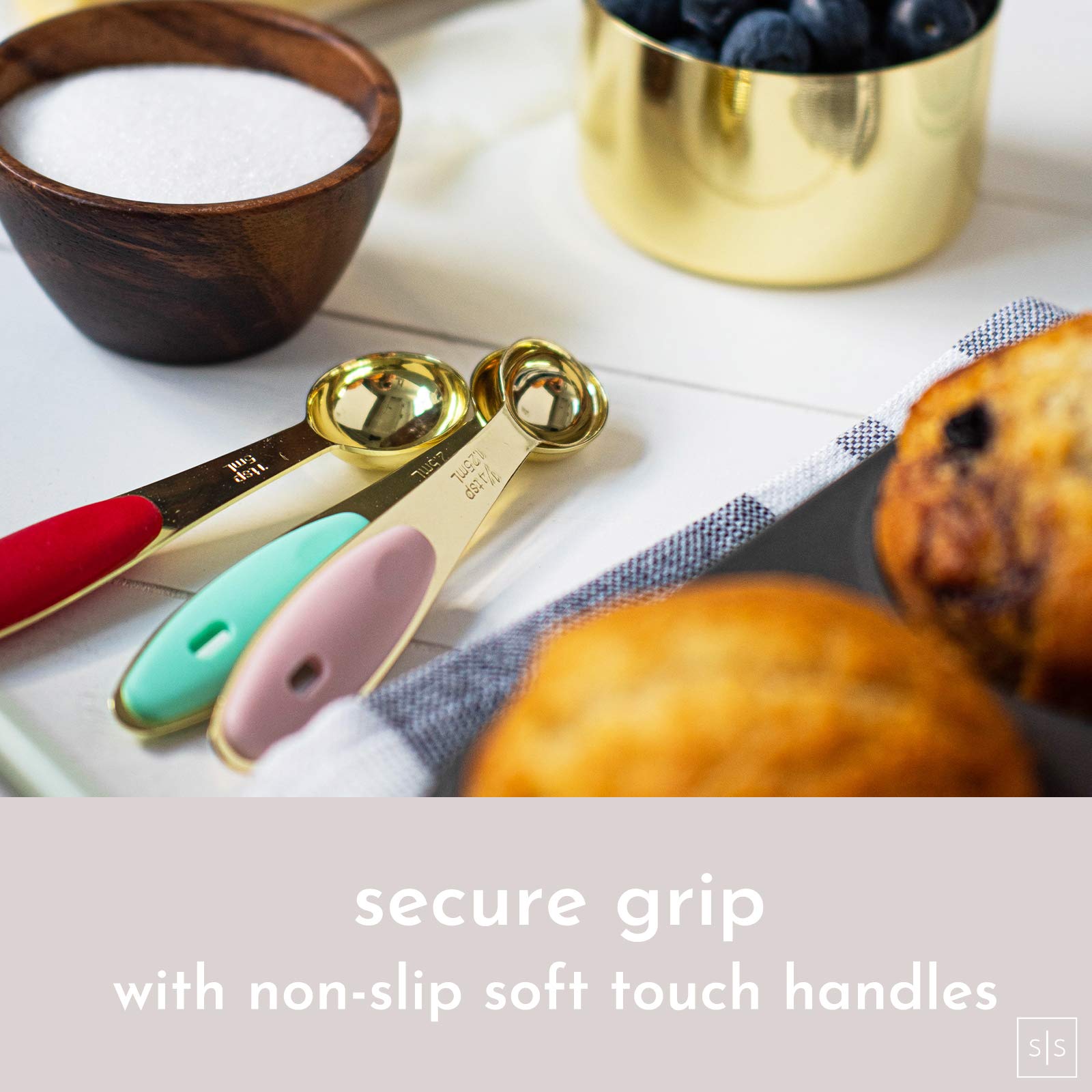 Gold - 8Pc Metal Measuring Set Includes Gold Measuring Cups And Gold Measuring Spoons - Cute - Gold Kitchen Accessories