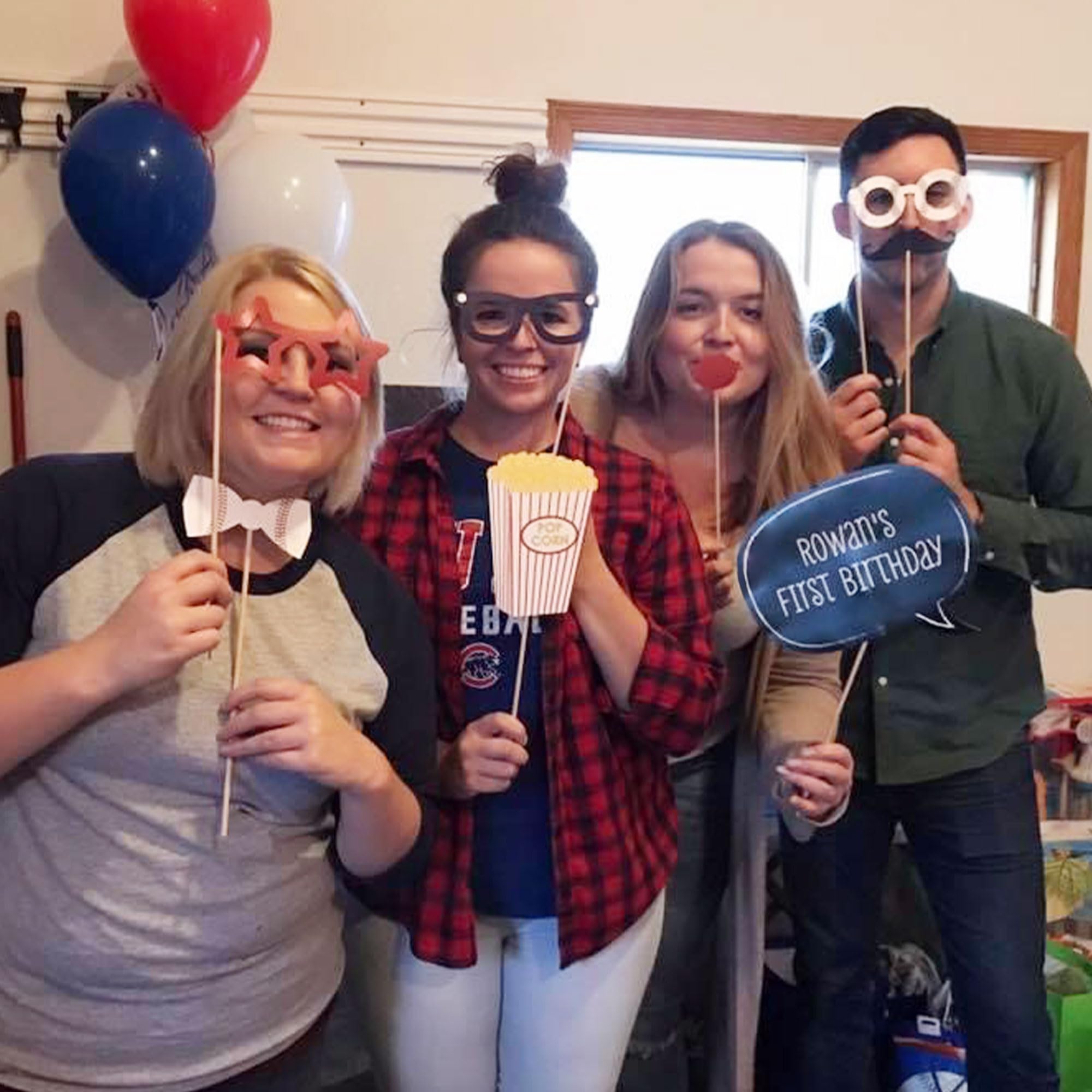 Big Dot Of Happiness Batter Up - Baseball Photo Booth Props Kit - 20 Count