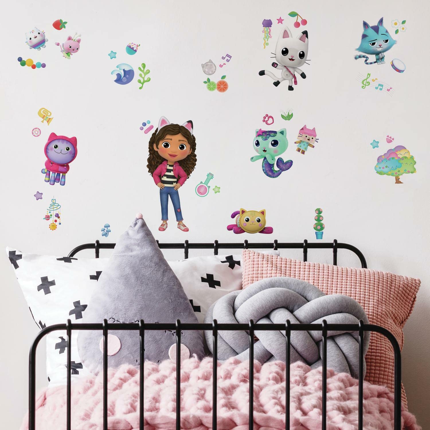 Dreamworks Gabby'S Dollhouse Peel And Stick Wall Decals By Roommates, Rmk4823Scs