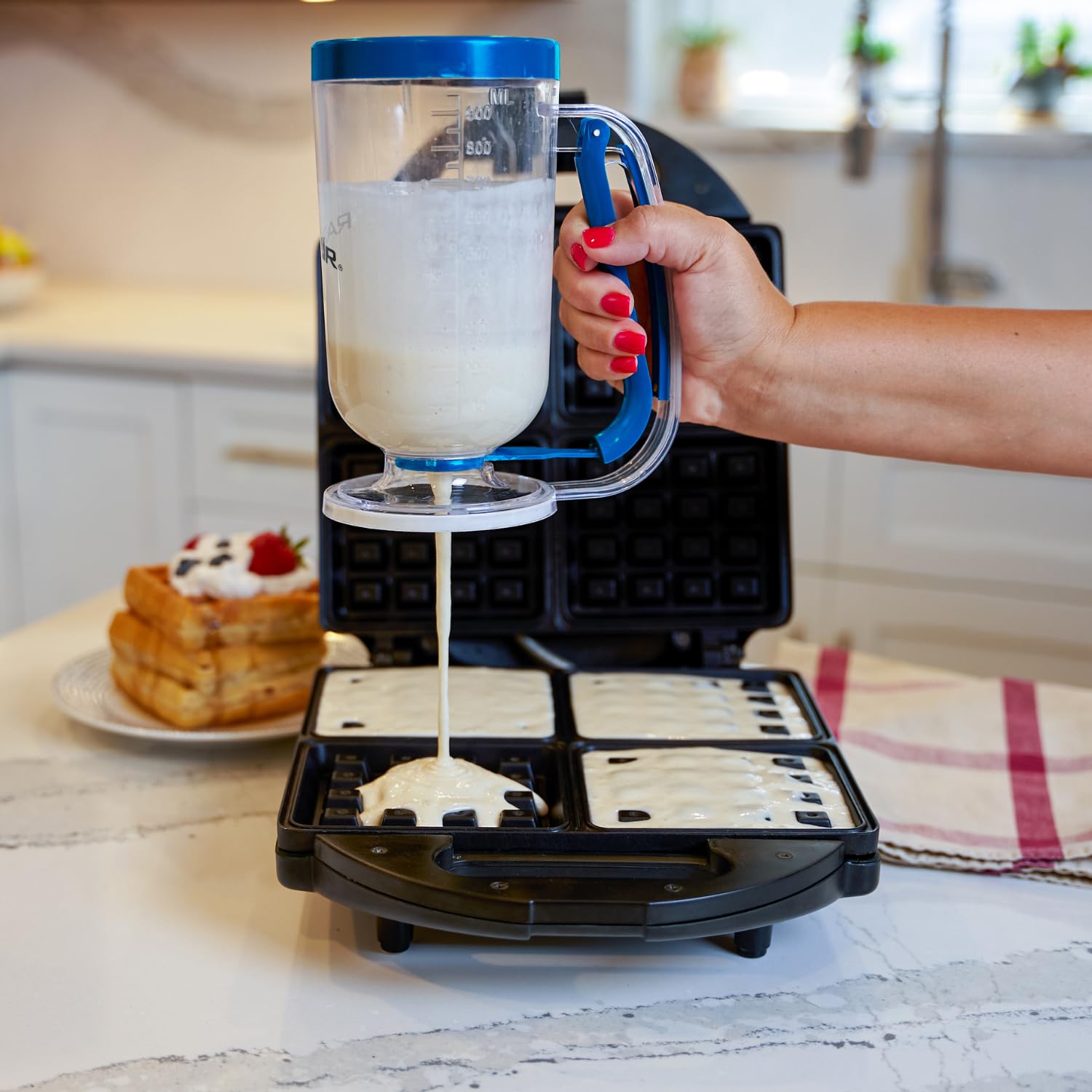 Razor Pancake Batter Dispenser | 08823Rz | Effortless Pancake Perfection & Master Fluffy Pancakes With Ease