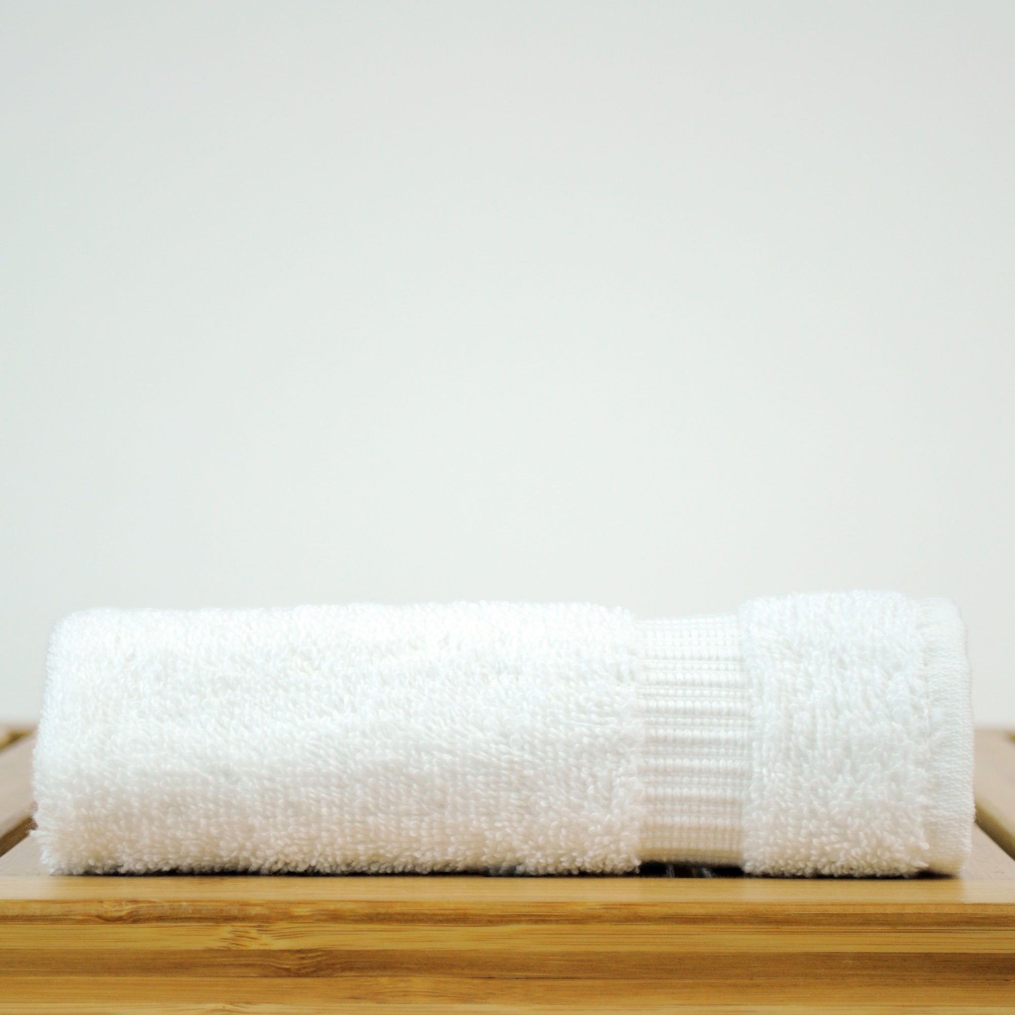 Luxury Hotel & Spa Quality  Quick Dry 100% Turkish Cotton 700 GSM  Eco Friendly Towel  for Bathroom  Gymand Kitchen Dobby Border Soft Hand Towel Set 16 X 30  Mix Color  Hand Towels - Set of 6