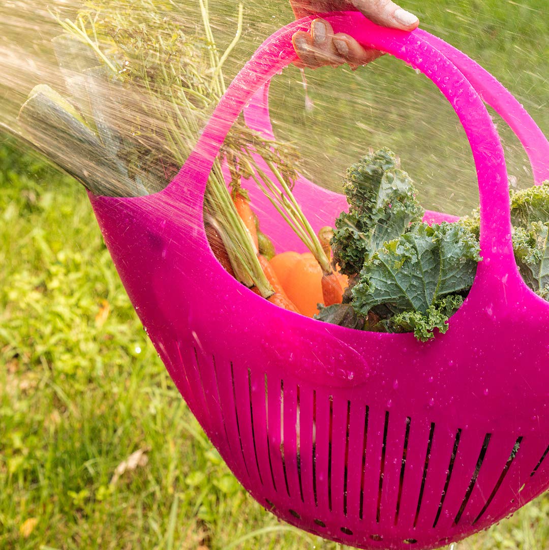 Hutzler Garden Colander, Pink