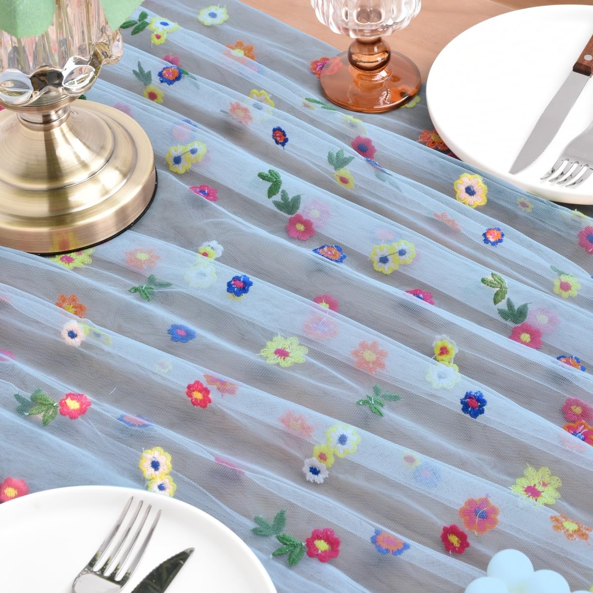 Joanlody 3pcs Blue Embroidery Daisy Fall Thanksgiving Table Runner Florals Seasonal Tulle Table Runner Holiday Kitchen Dining Ta