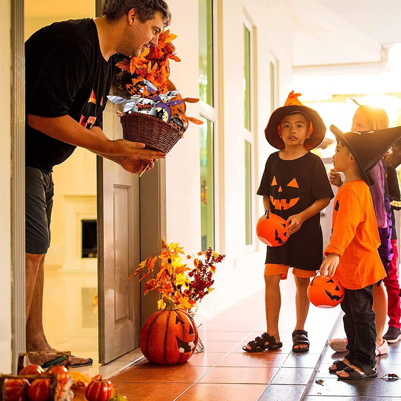 100Pcs Halloween Treat Bags Candy Bags For Halloween Party, 7 Designs Halloween Candy Bags For Kids Trick Or Treat, Plastic Smal