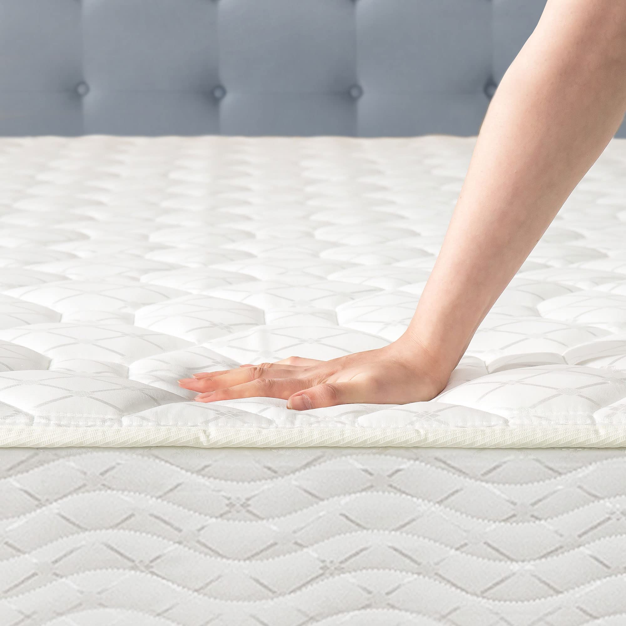 Best Price Mattress 6 Inch Tight Top Innerspring Mattress - Comfort Foam Top with Bonnell Spring Base  CertiPUR-US Certified Foam  Full  White